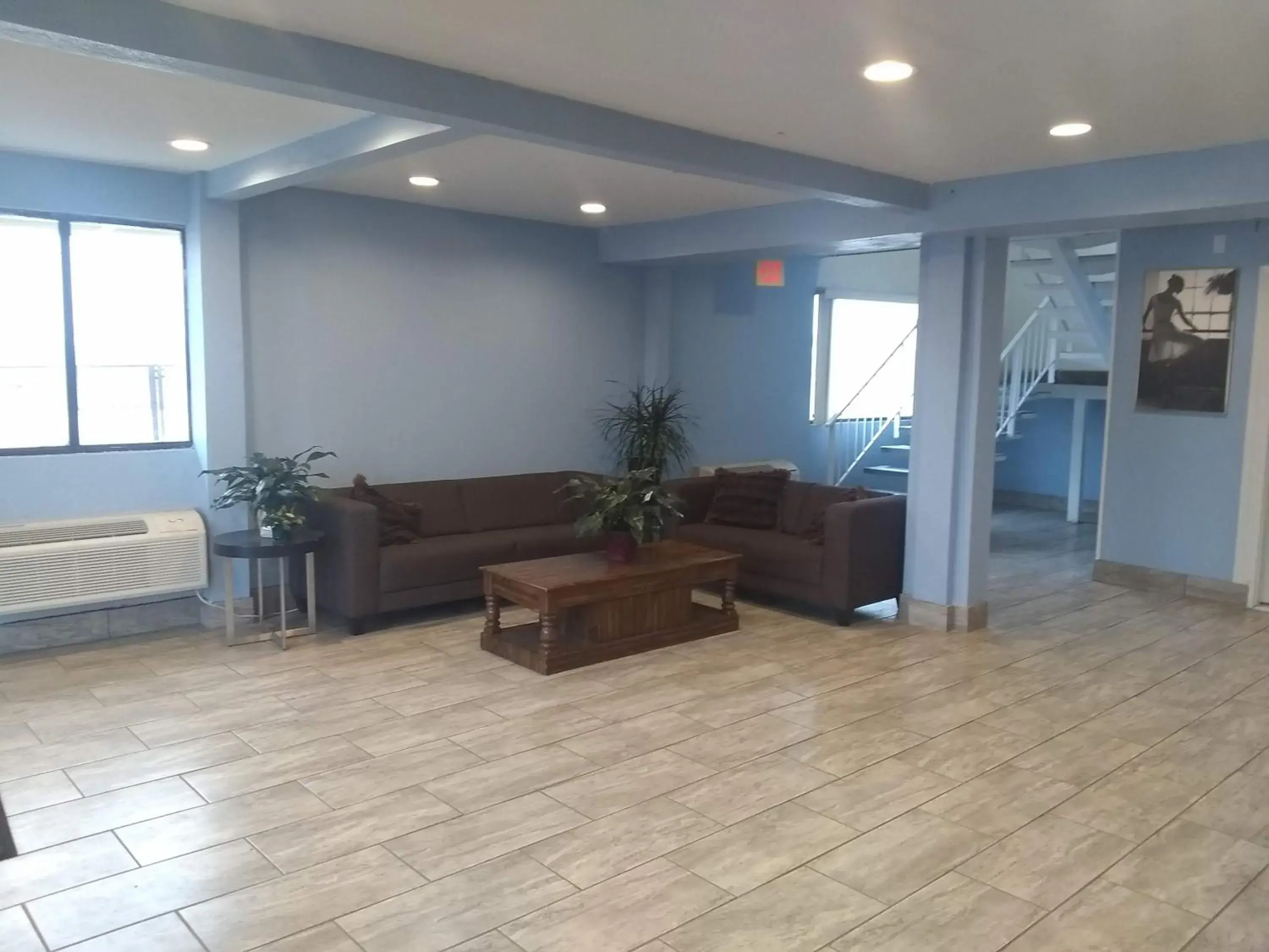 Lobby or reception, Lobby/Reception in Sioux City Inn Sioux City IA Sergeant Bluff