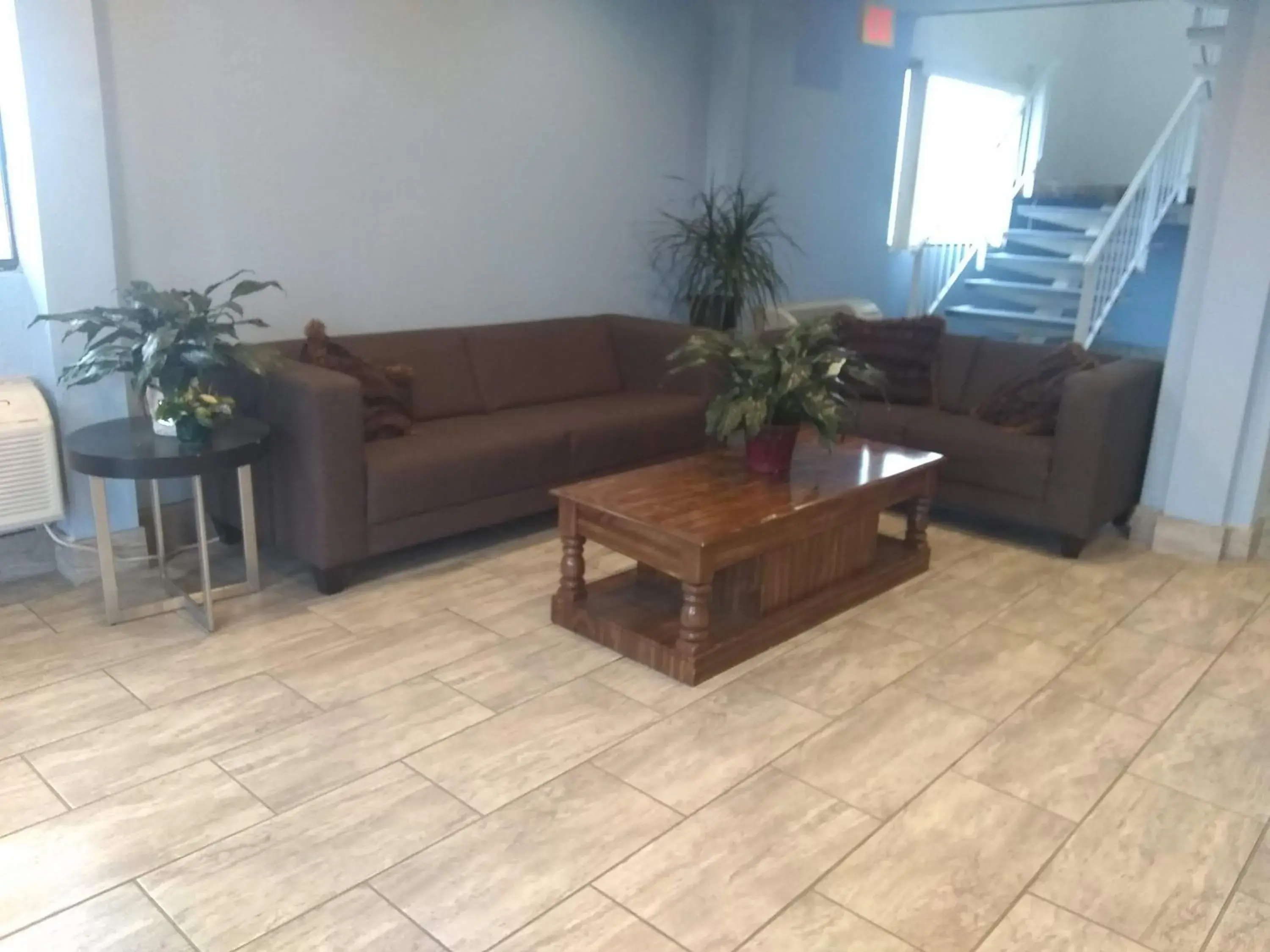 Lobby or reception, Seating Area in Sioux City Inn Sioux City IA Sergeant Bluff