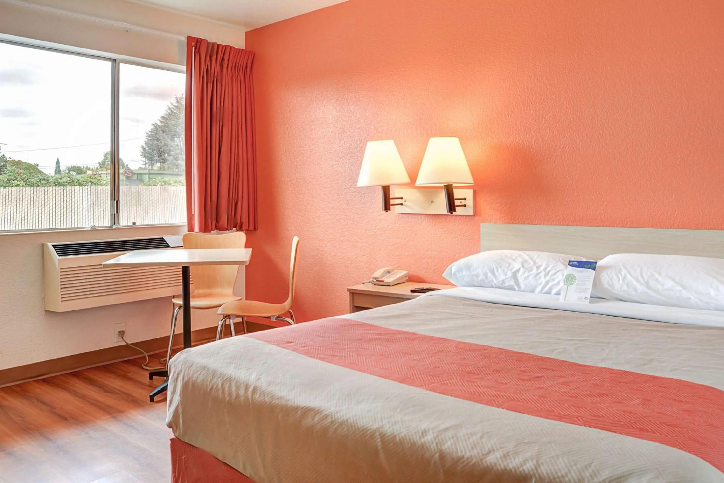 Photo of the whole room, Bed in Motel 6-Portland, OR - Central