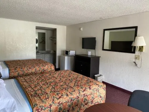 Red Carpet Inn Greensboro