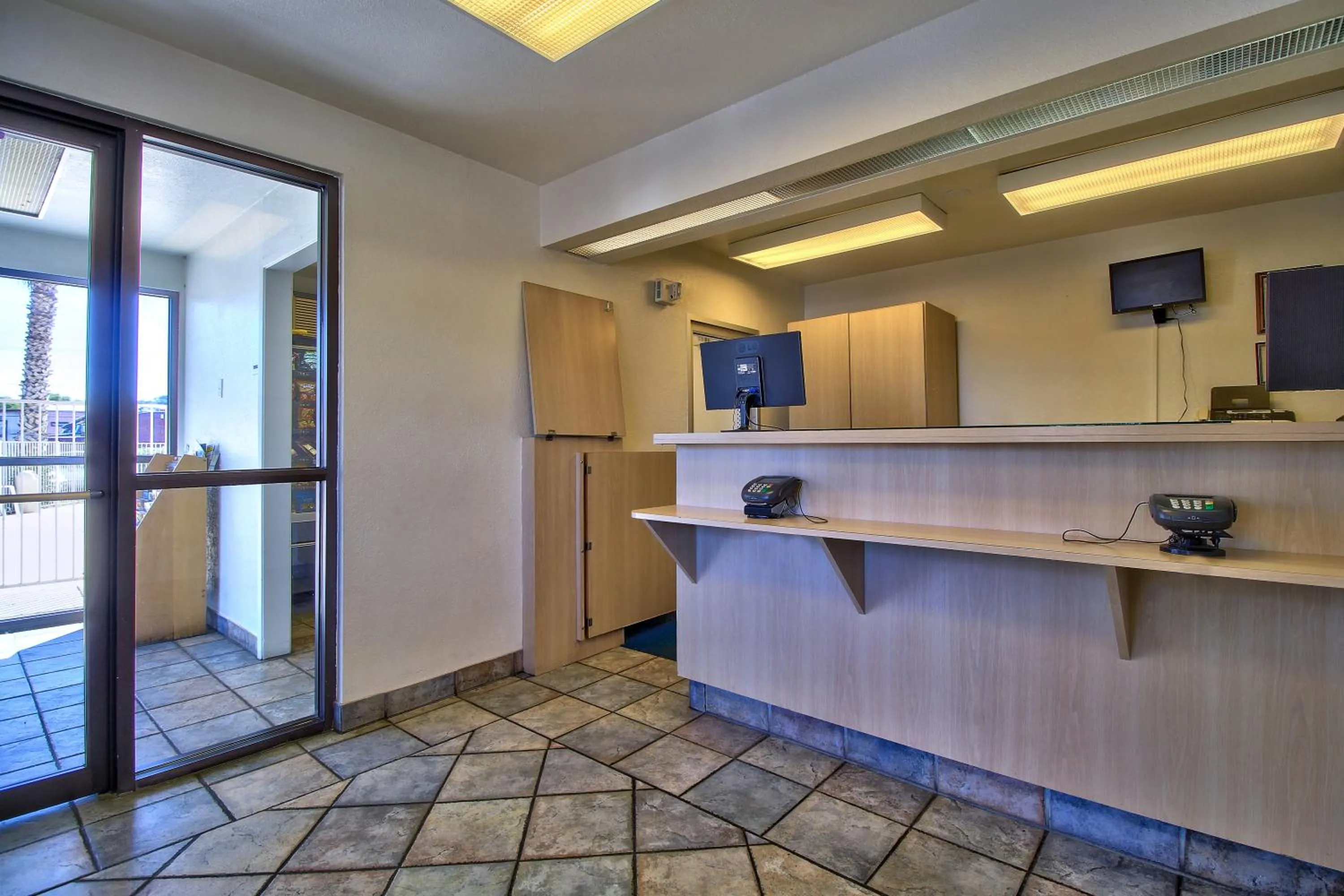 Lobby or reception in Motel 6-Nogales, AZ - Mariposa Road
