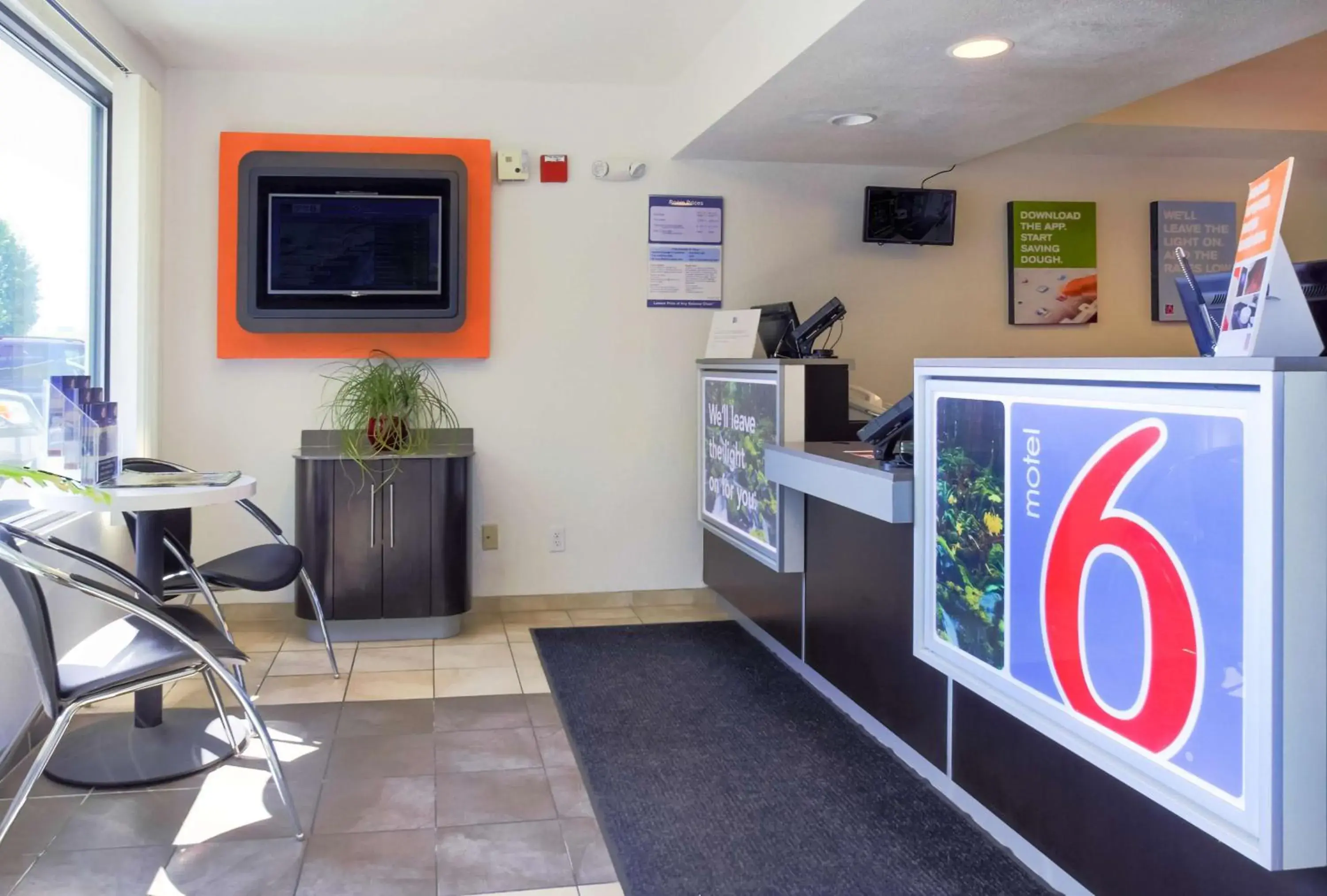 Property logo or sign, Lobby/Reception in Motel 6-Medford, OR
