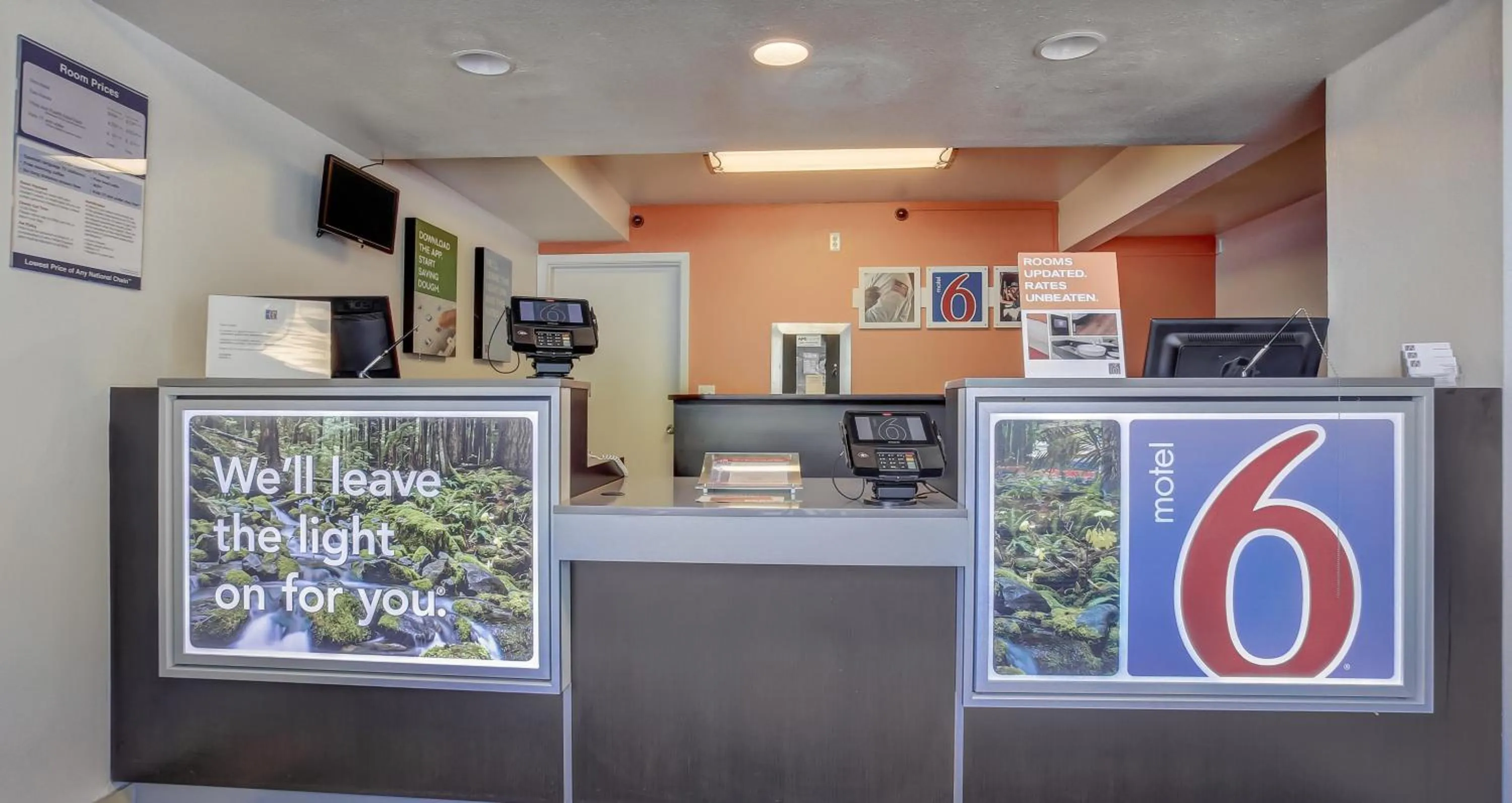 Lobby or reception in Motel 6-Medford, OR