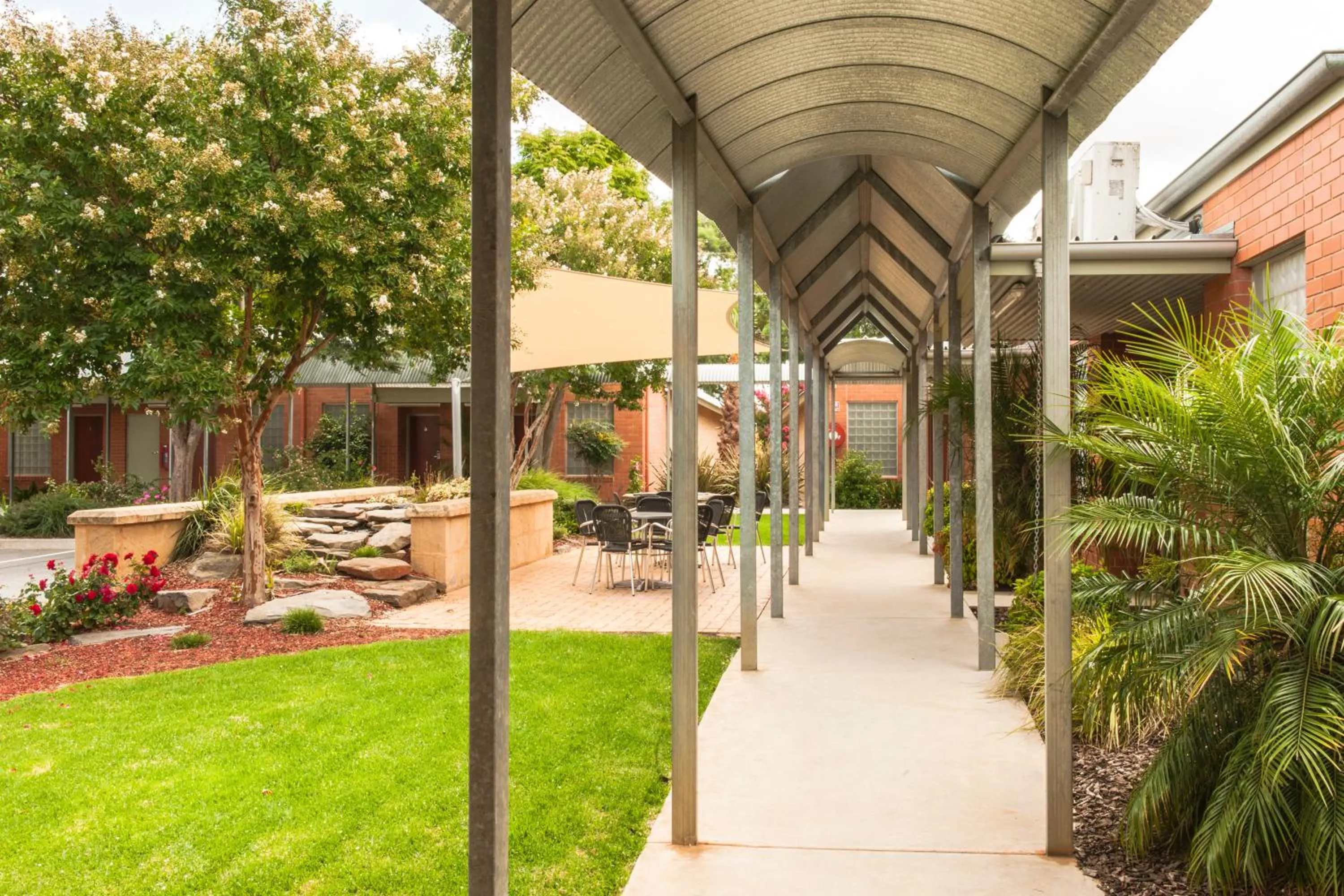 Garden in Strath Motel