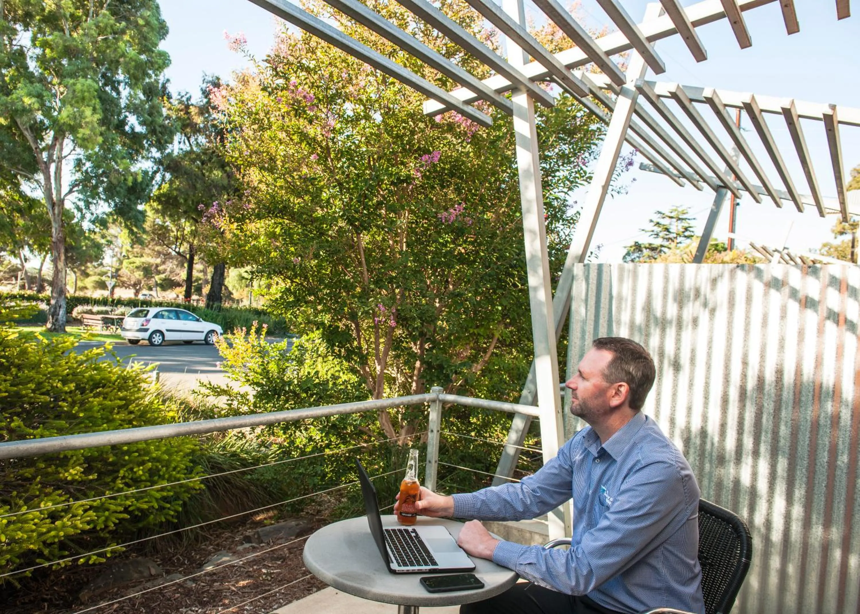 Natural landscape in Strath Motel