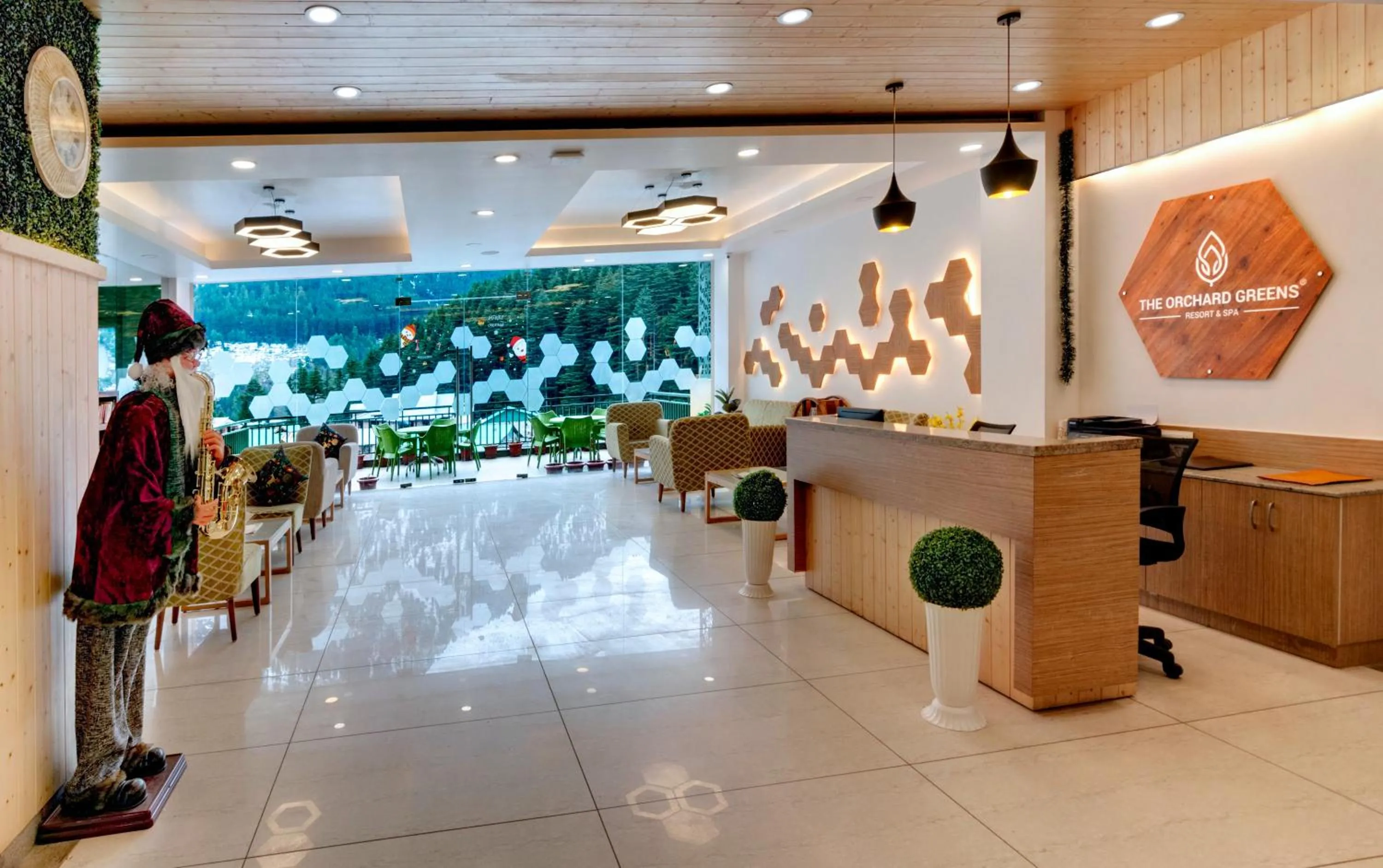 Lobby or reception in The Orchard Greens Resort - A Centrally Heated Property