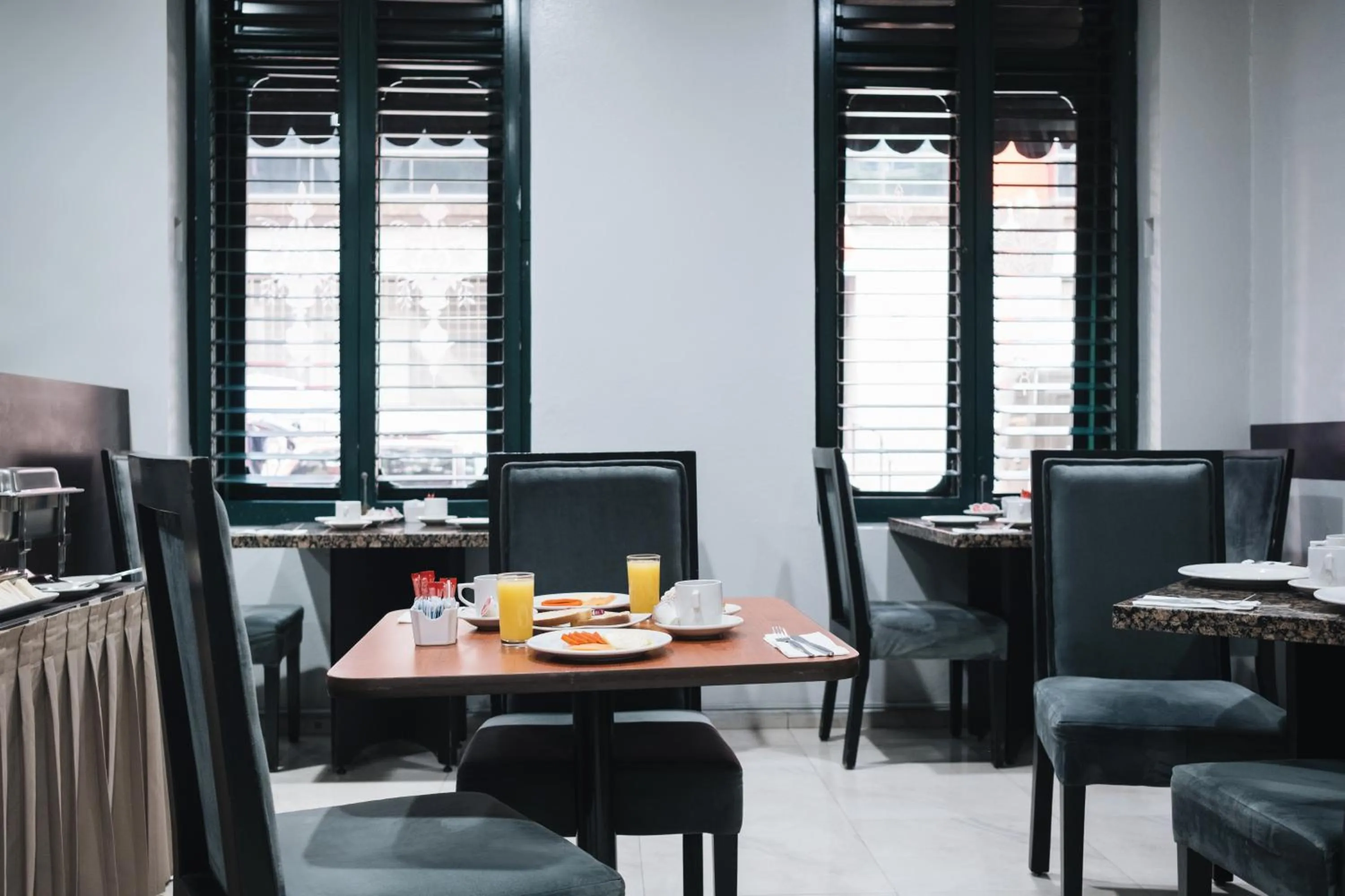 Breakfast in Exe Cities Reforma