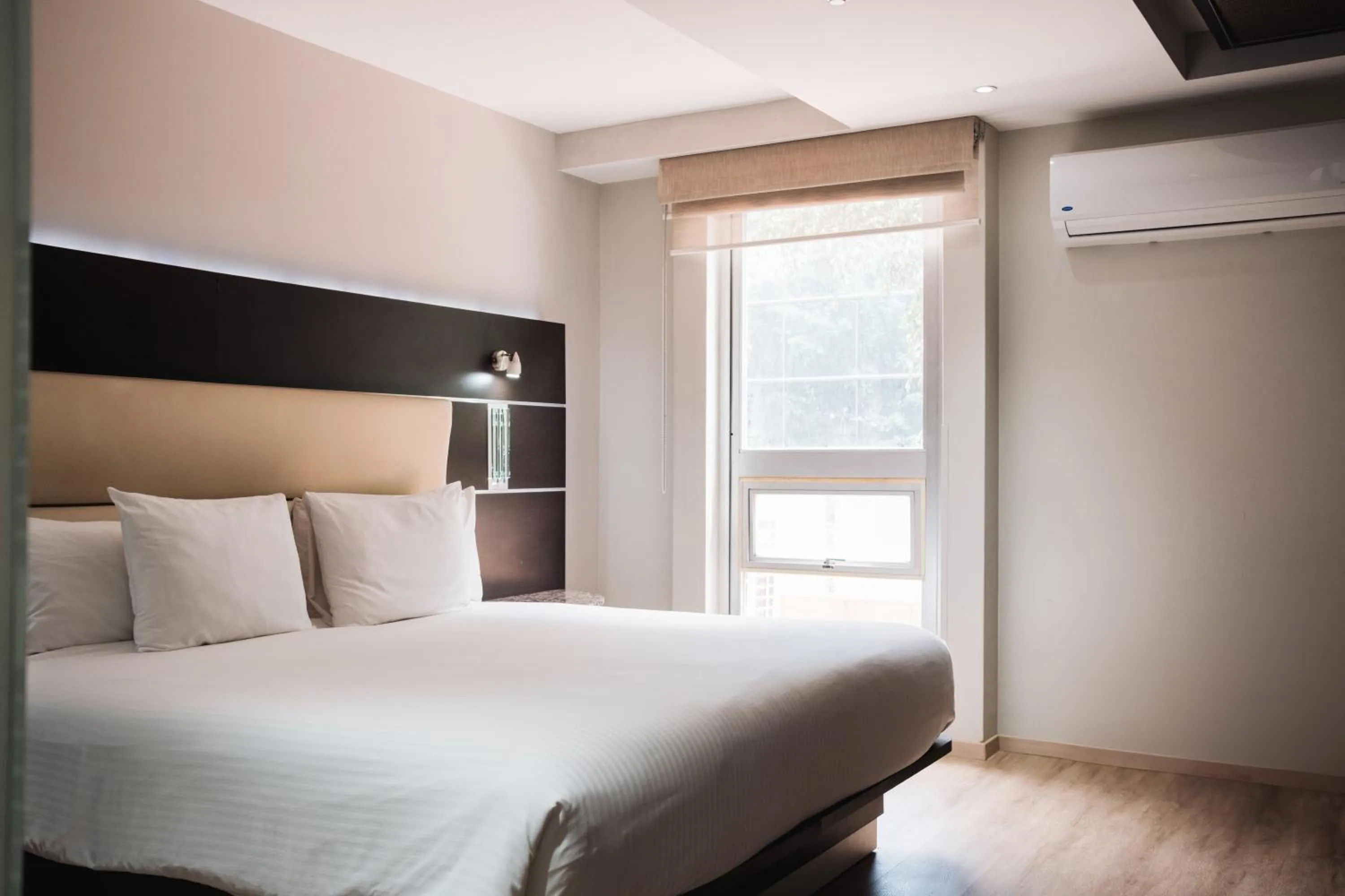 Bedroom, Bed in Exe Cities Reforma