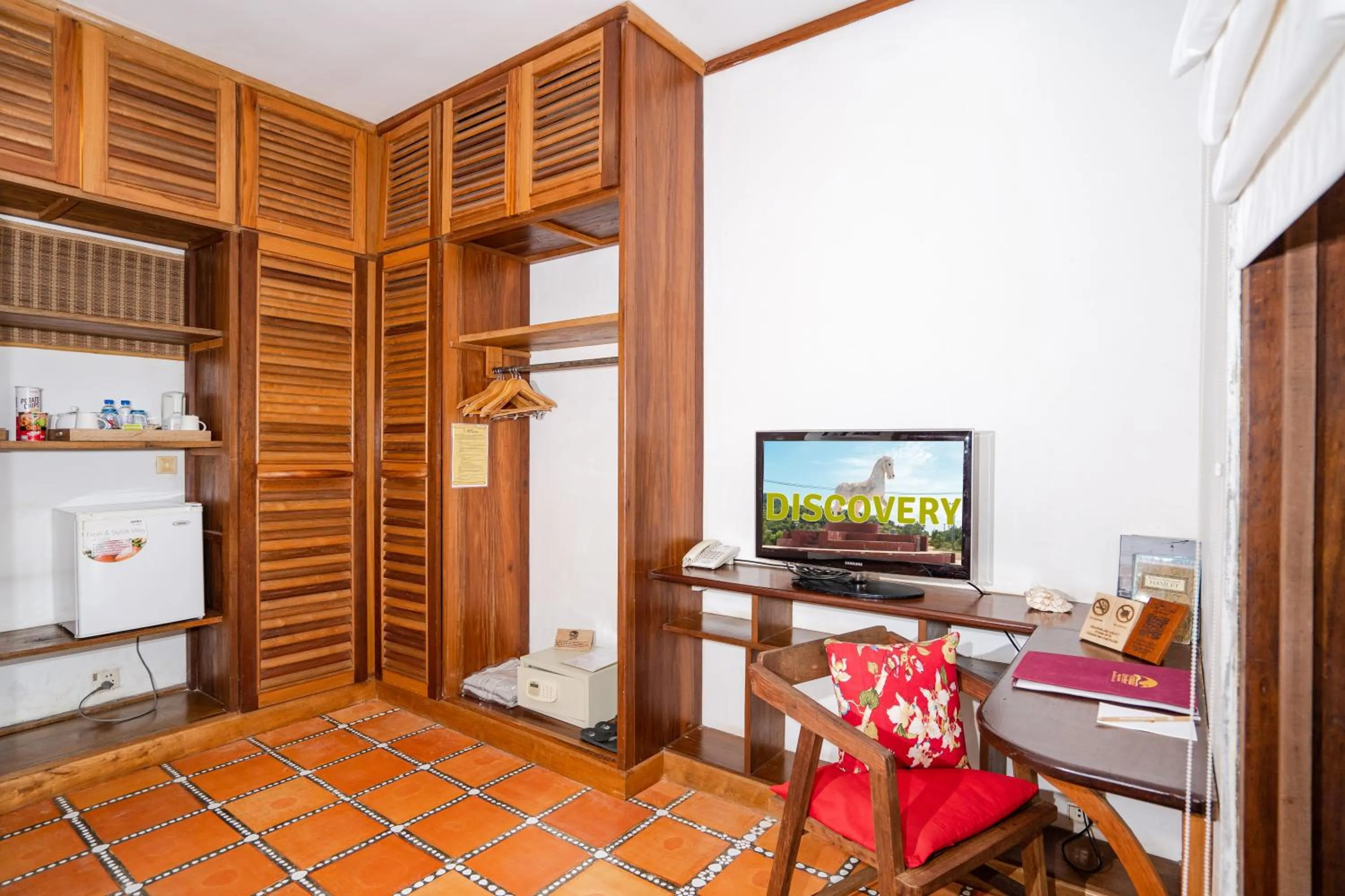 Communal lounge/ TV room in Veranda Natural Resort