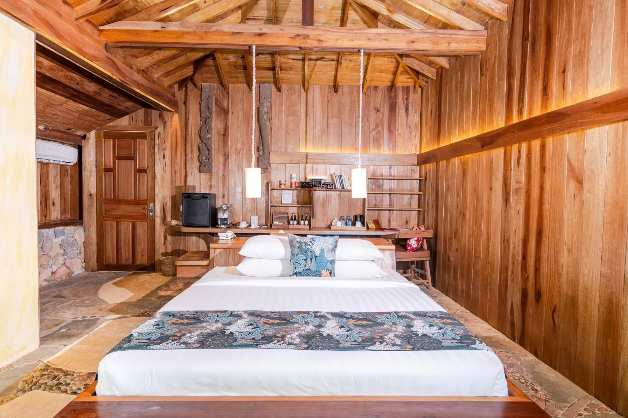 Bed in Veranda Natural Resort