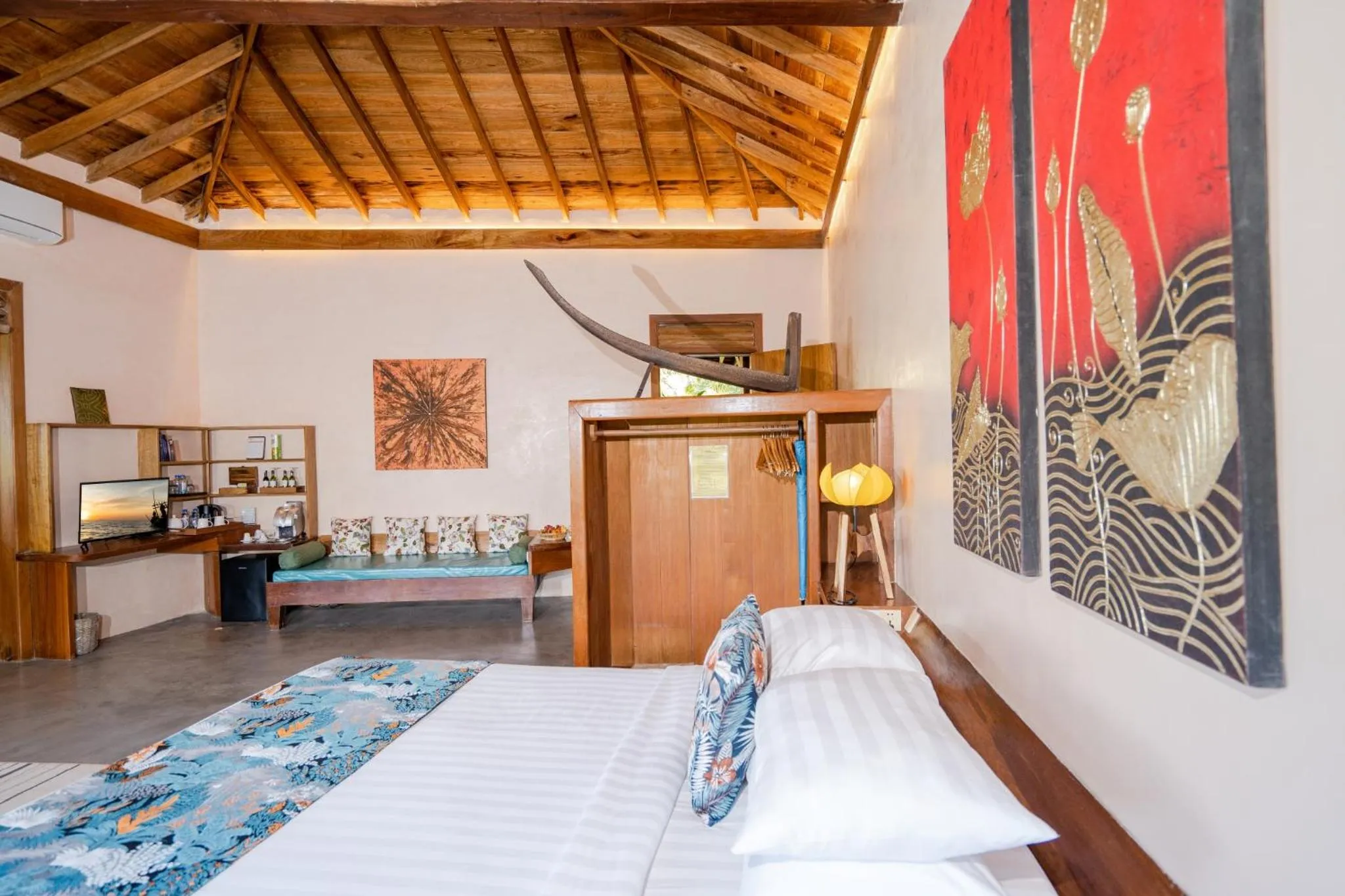 Bed in Veranda Natural Resort