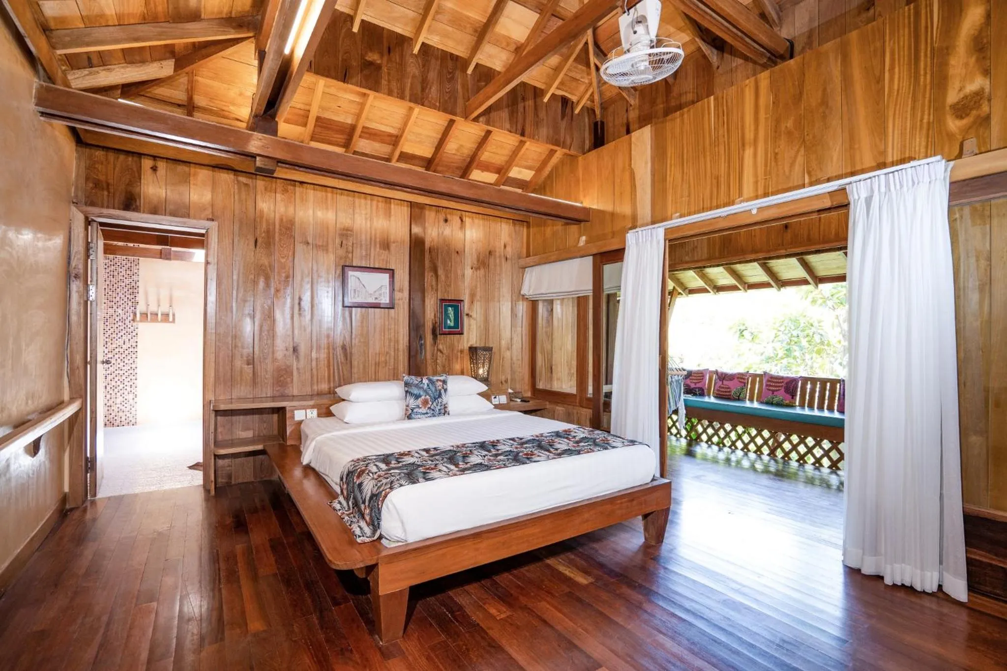 Bedroom, Bed in Veranda Natural Resort