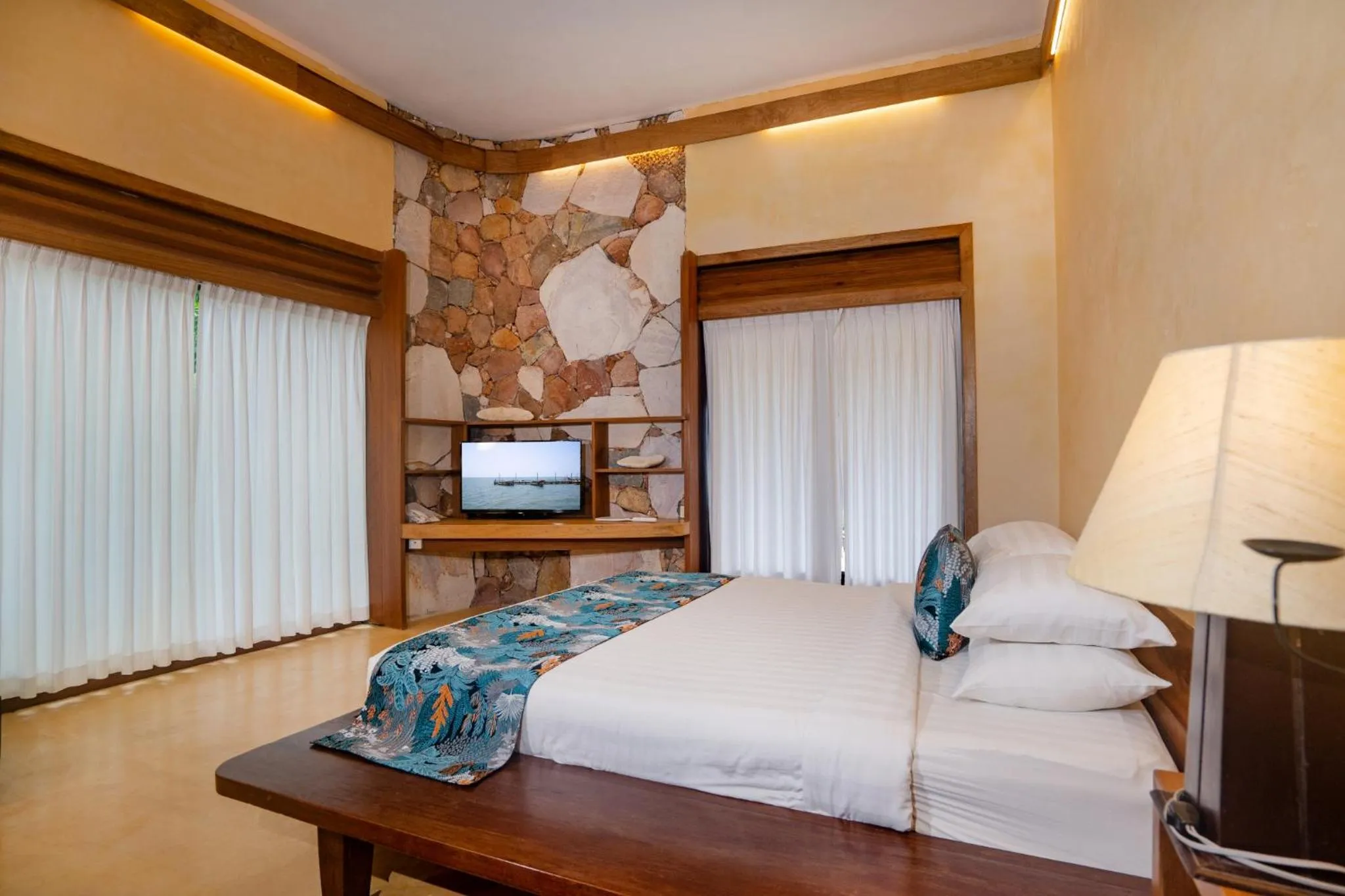 Bed in Veranda Natural Resort