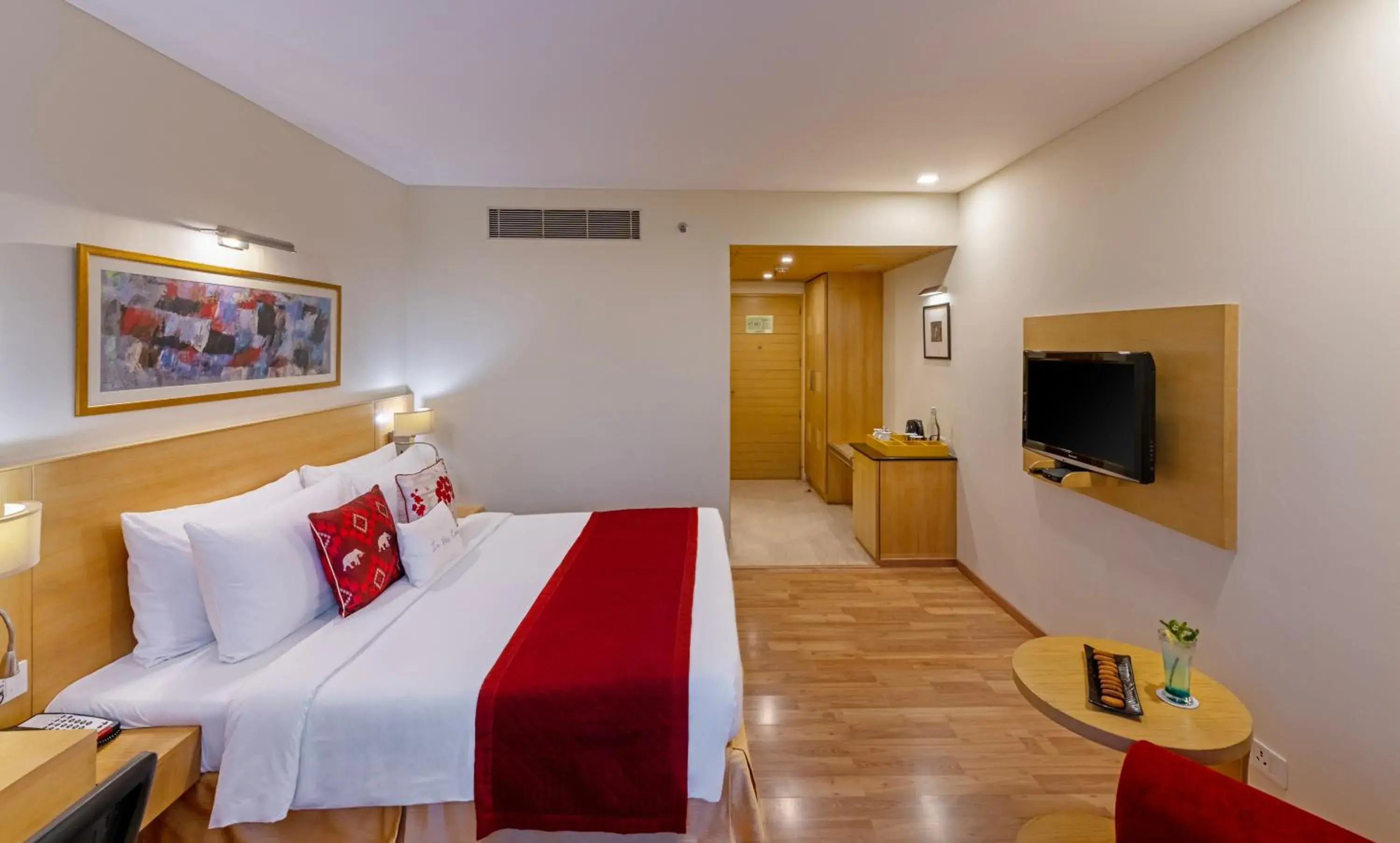 TV and multimedia, Bed in Zone Connect by The Park Saket New Delhi TV and multimedia, Bed in Zone Connect by The Park Saket New Delhi