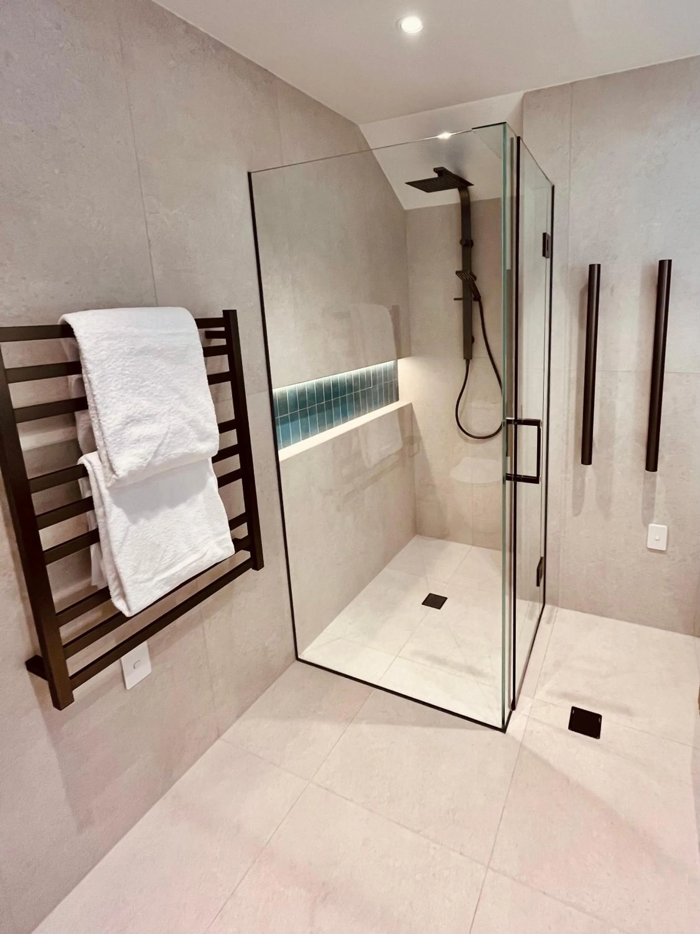 Shower in Watermark Apartments