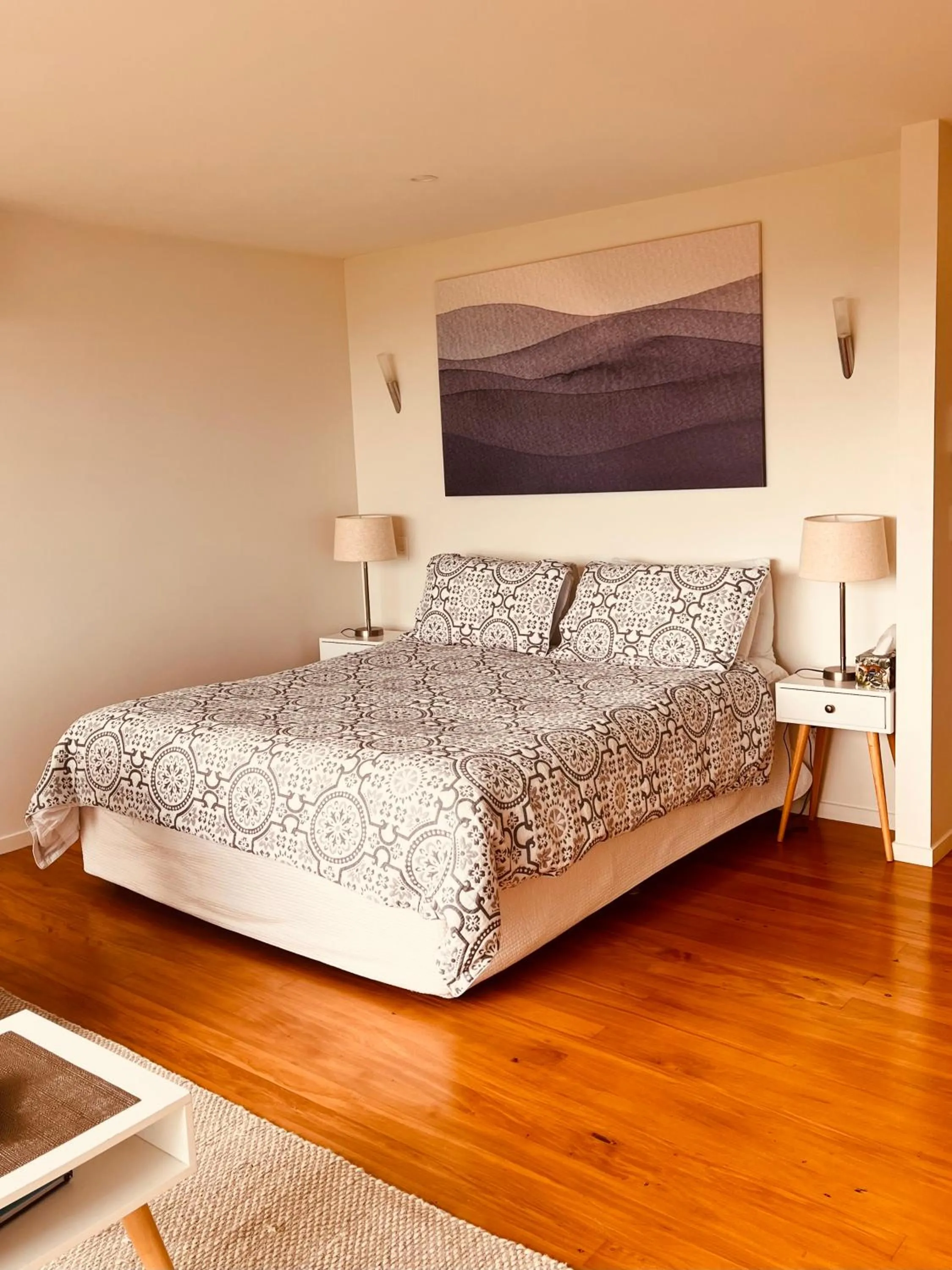 Bed in Watermark Apartments