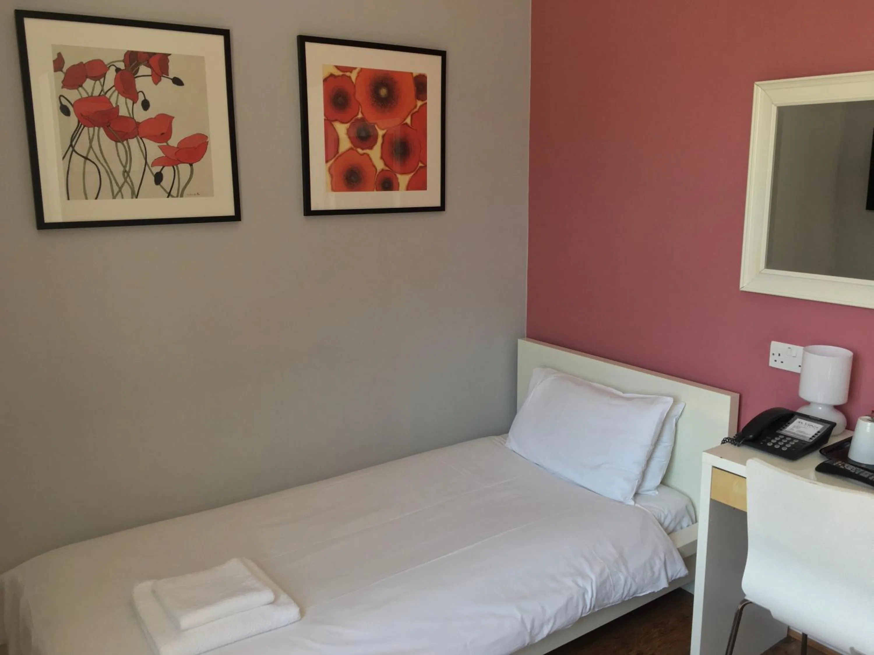 Bed in Da Vinci Eastbourne