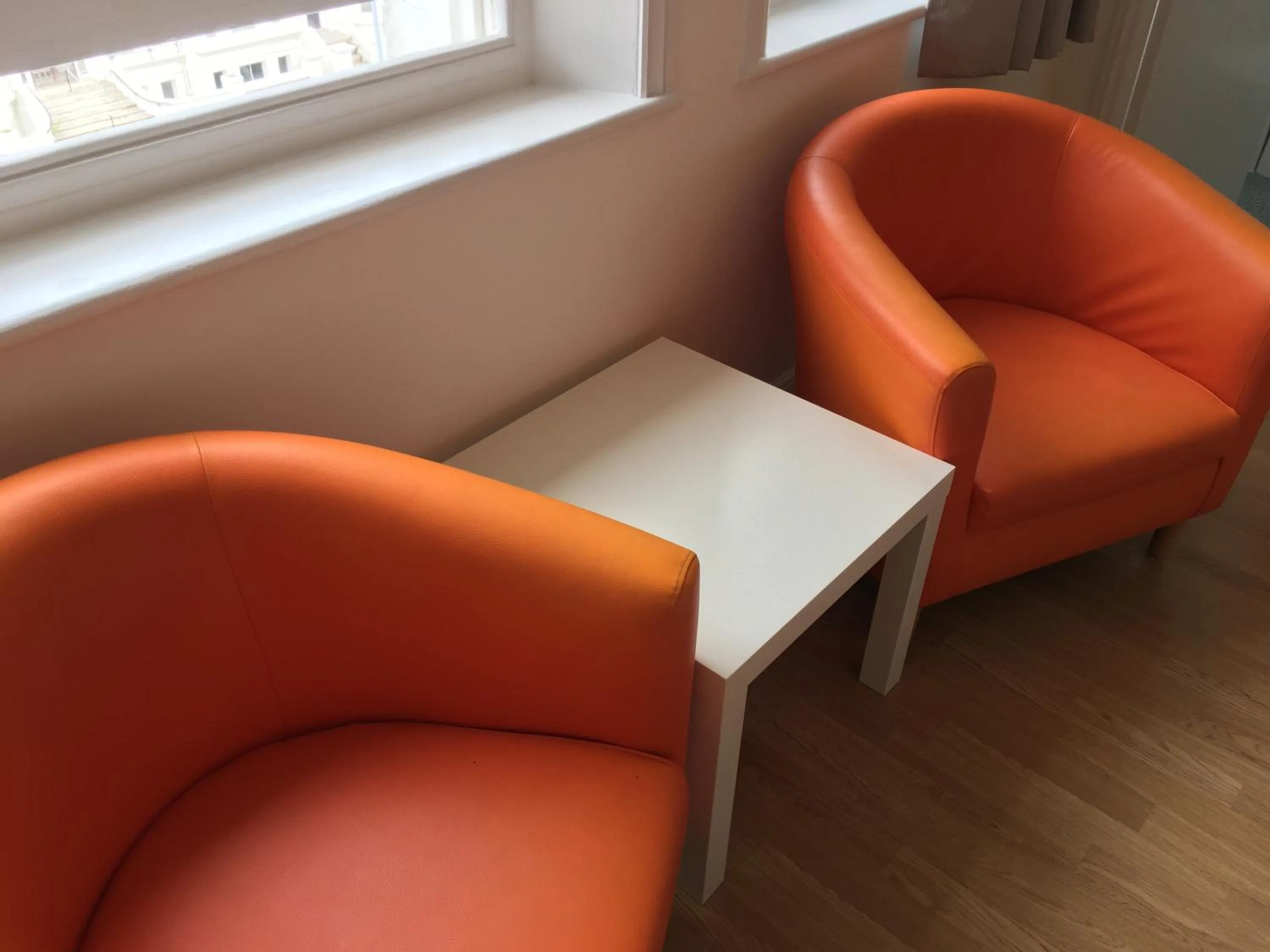 Seating area in Da Vinci Eastbourne