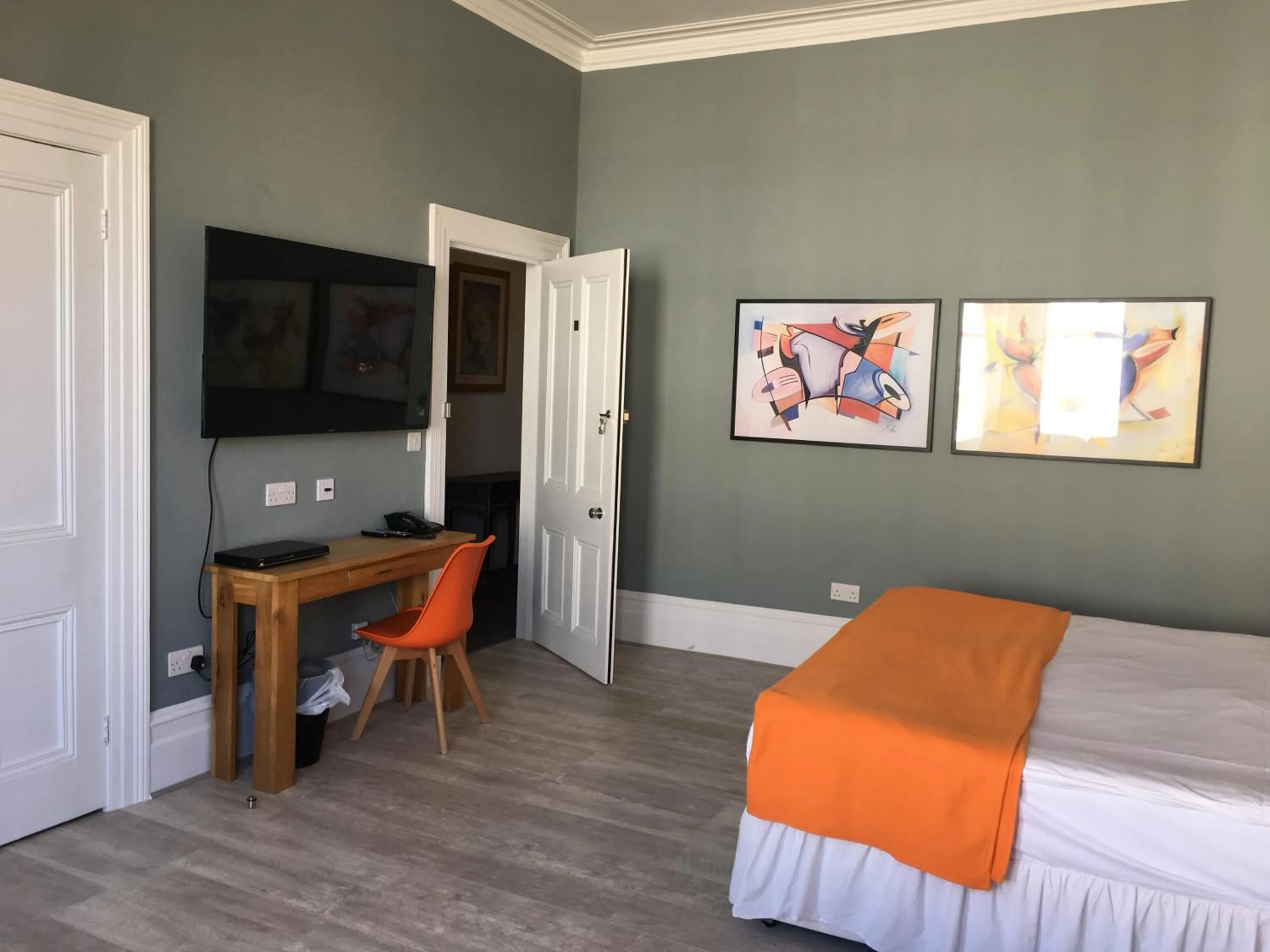 Bed in Da Vinci Eastbourne