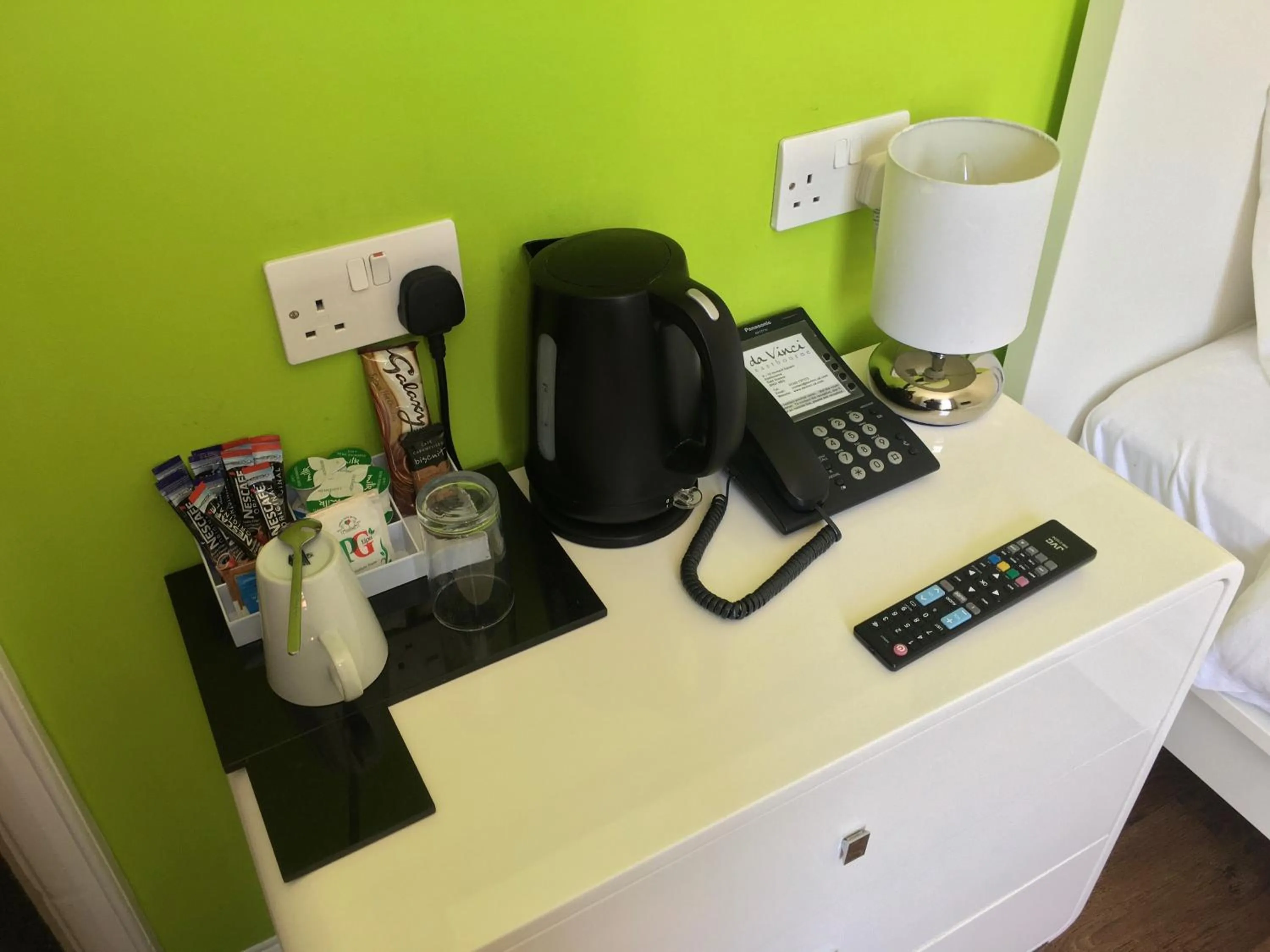 Coffee/tea facilities in Da Vinci Eastbourne