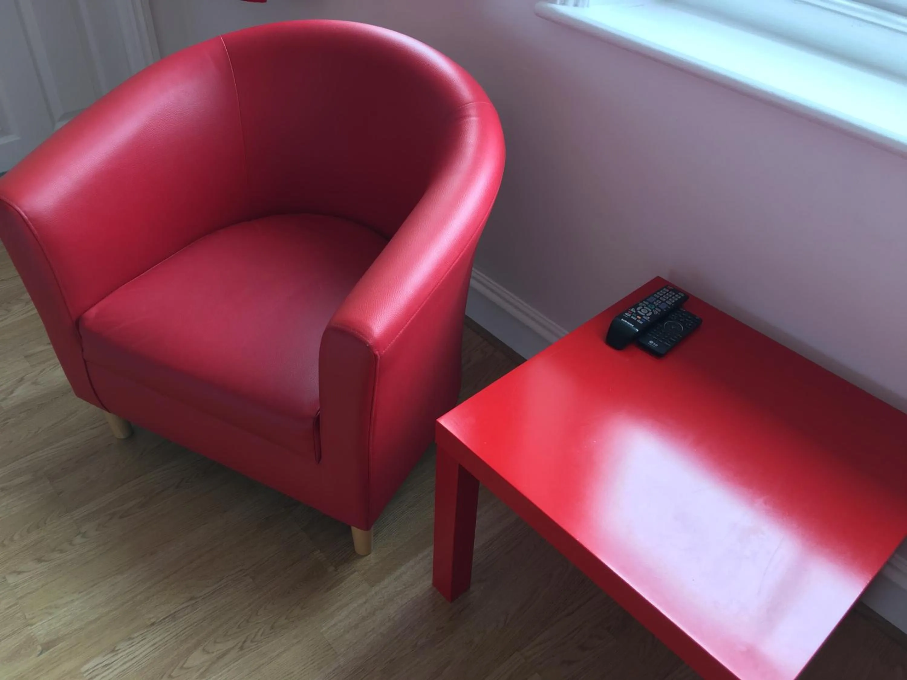 Seating area in Da Vinci Eastbourne