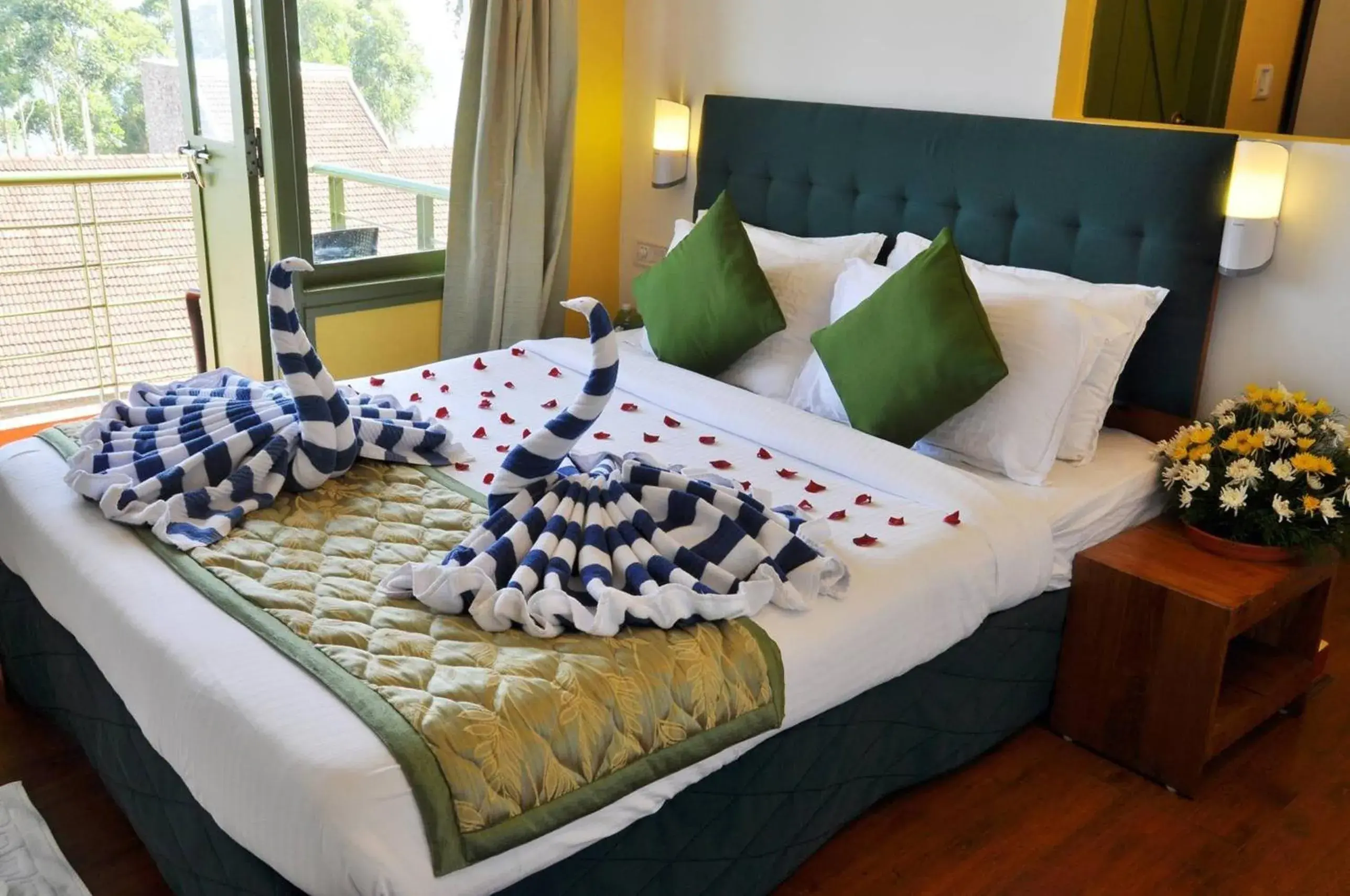 Other, Bed in Mountain Club Resort Munnar Other, Bed in Mountain Club Resort Munnar