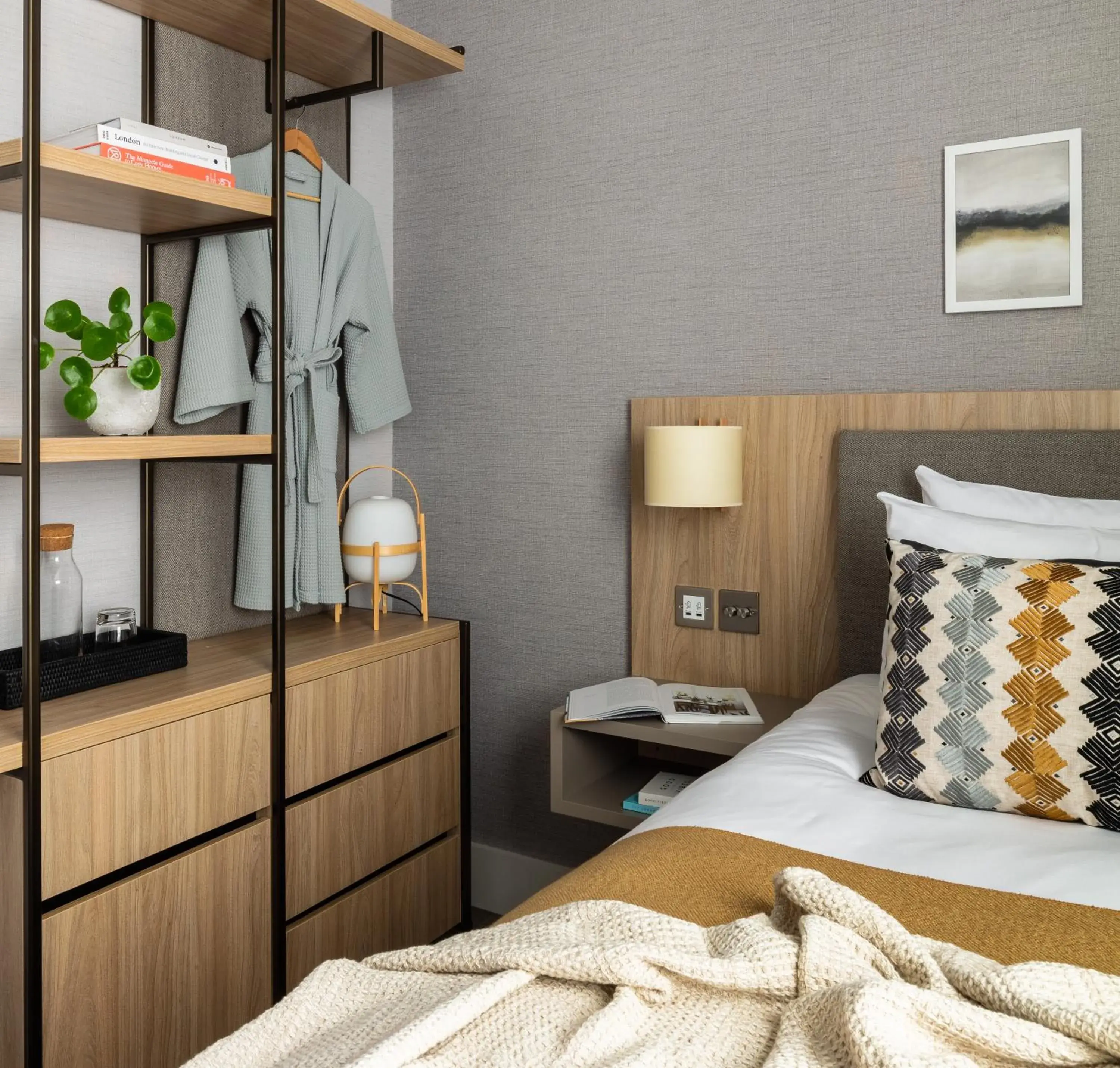 Bed in Inhabit Southwick Street, a Member of Design Hotels Bed in Inhabit Southwick Street, a Member of Design Hotels