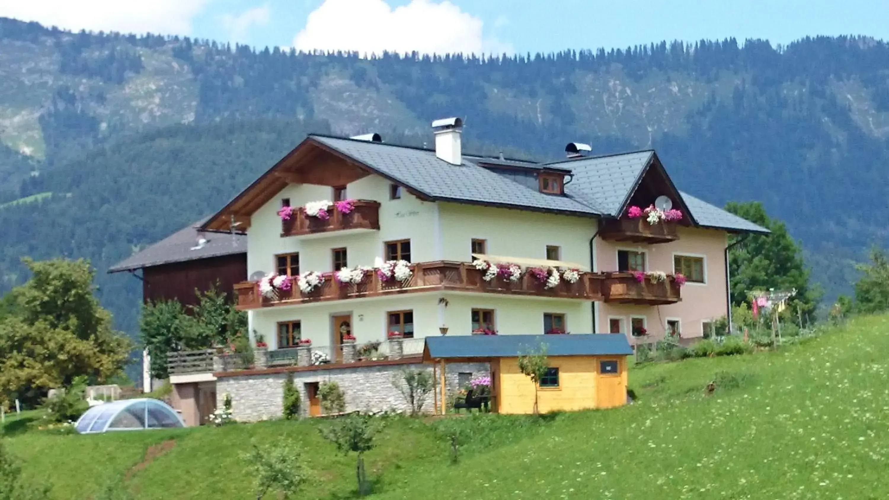Biohof Haus Wieser Biohof Haus Wieser