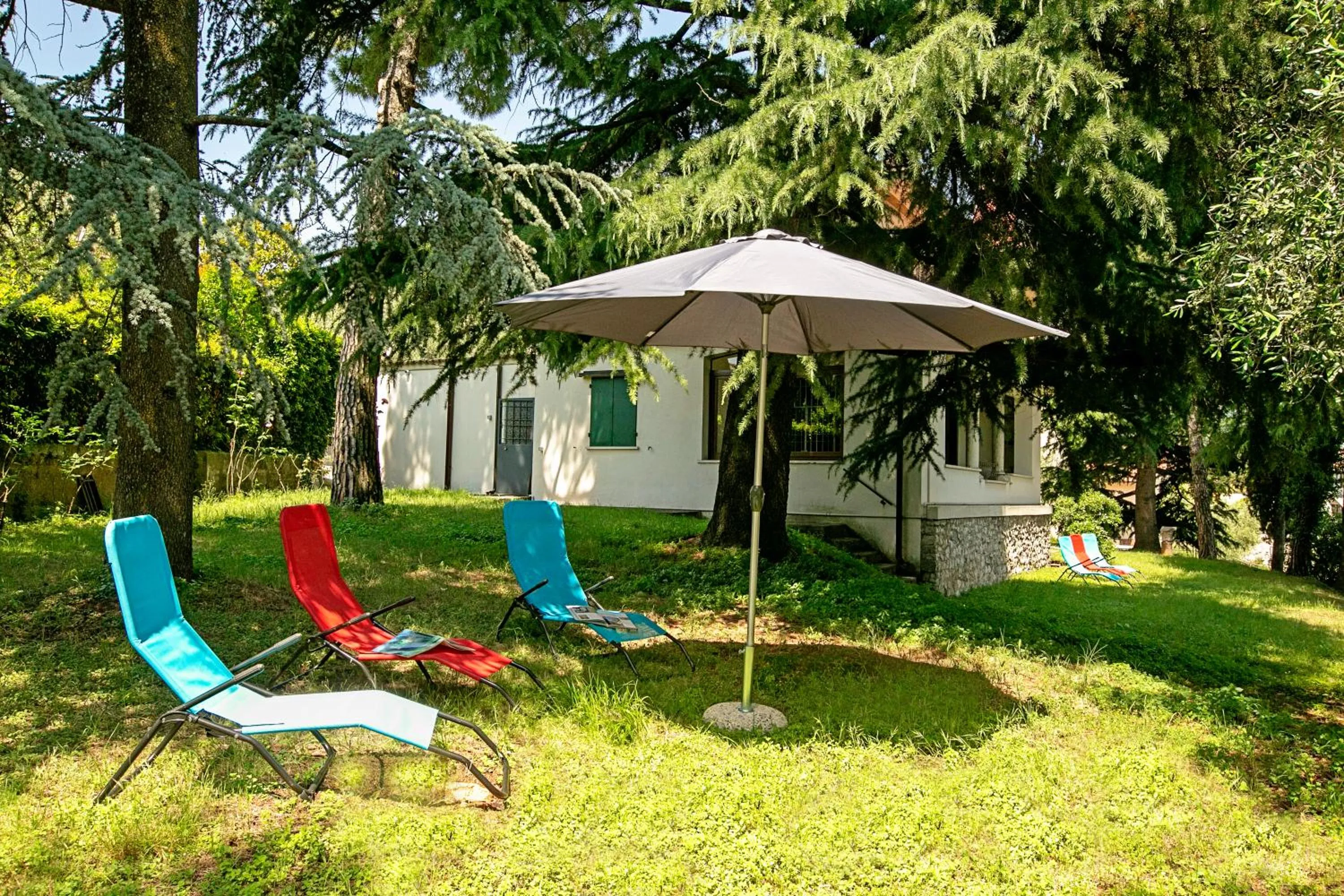 Garden in Villa Alberti Appartamento Bruna - Happy Rentals