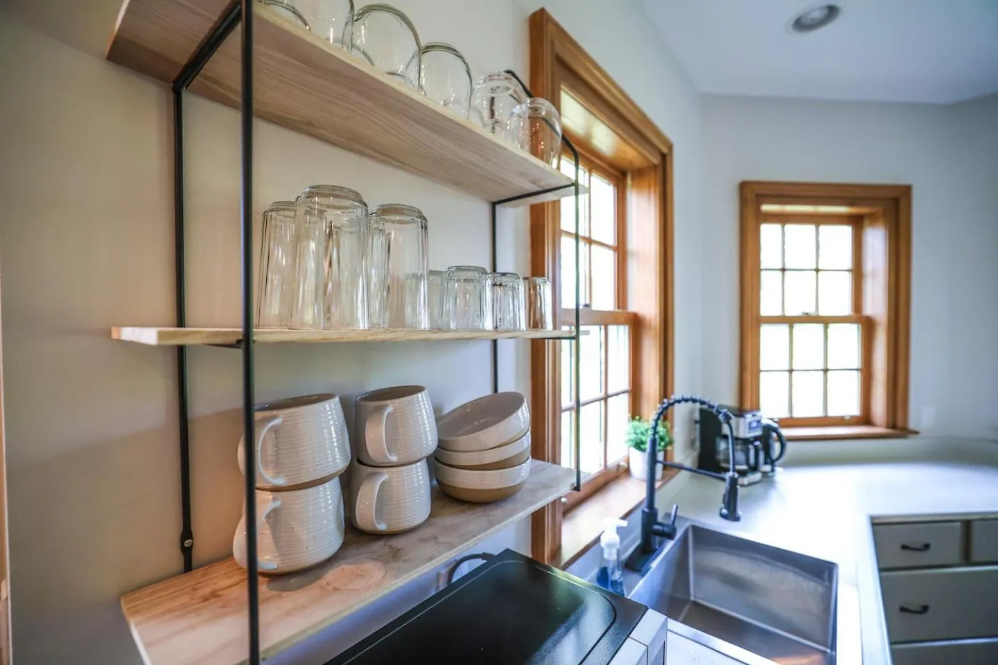 The Kitch'inn - Boutique Inn and Wine Bar