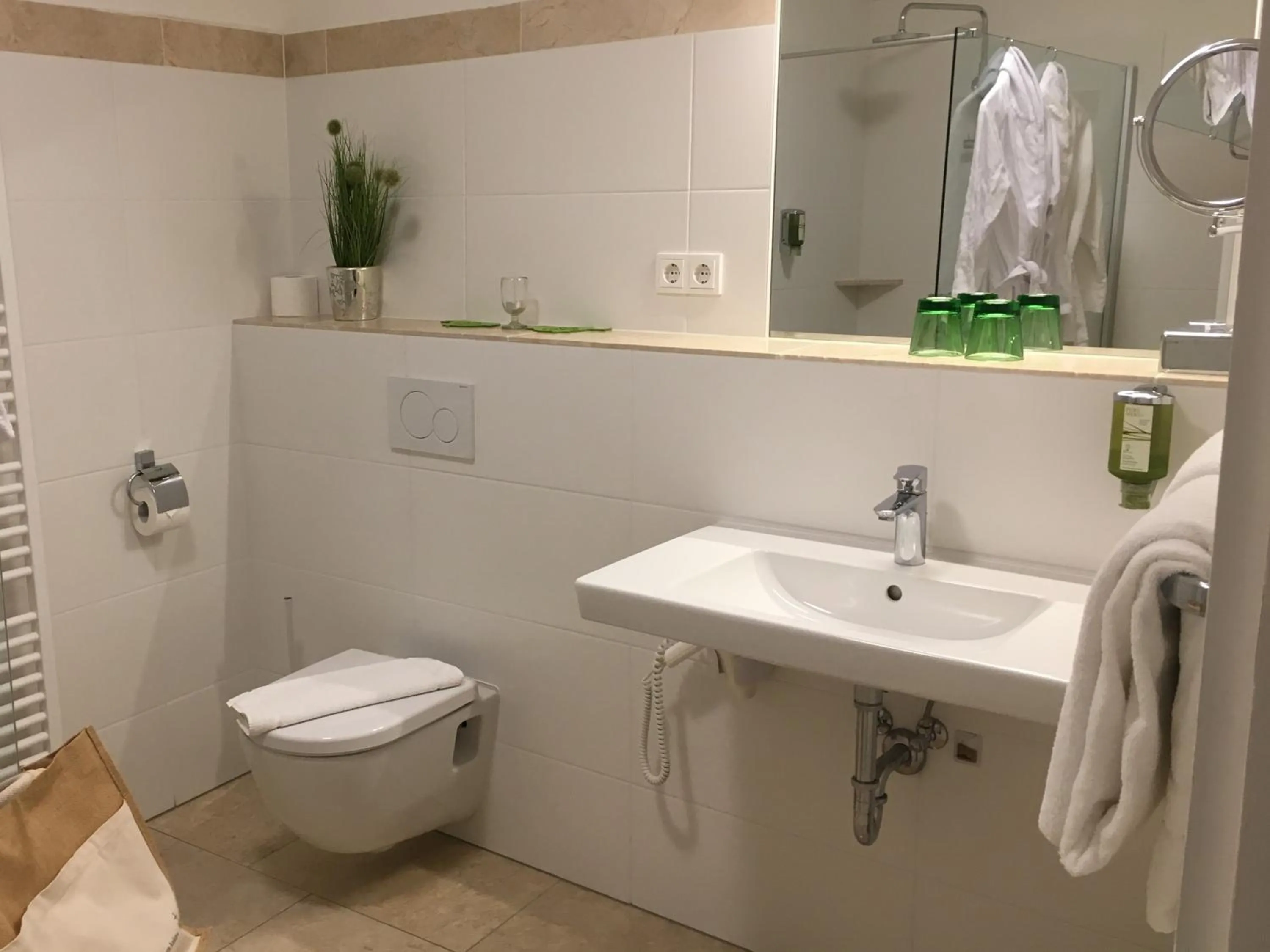 Bathroom in Gasthof zum Goldenen Anker