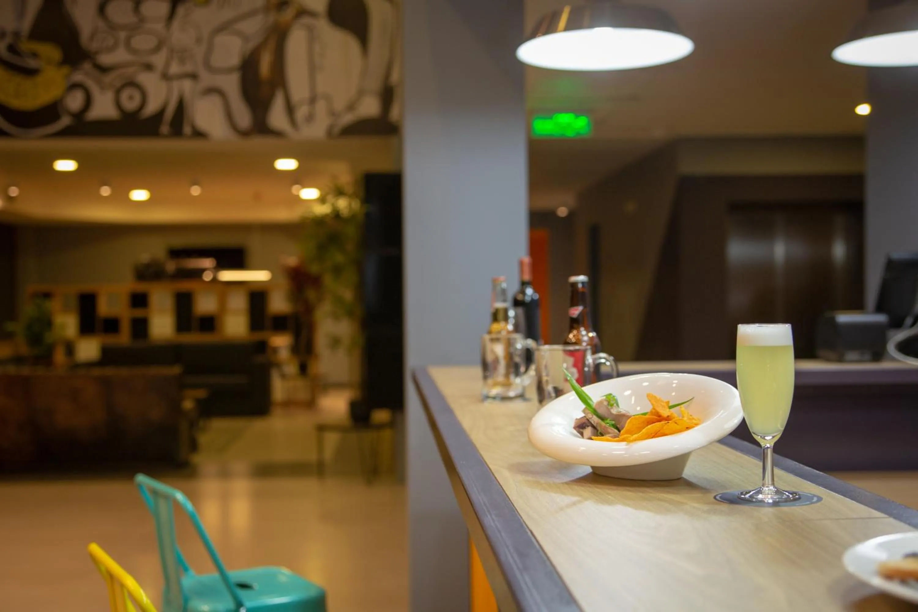 Lounge or bar in Hotel Modular Express Calama