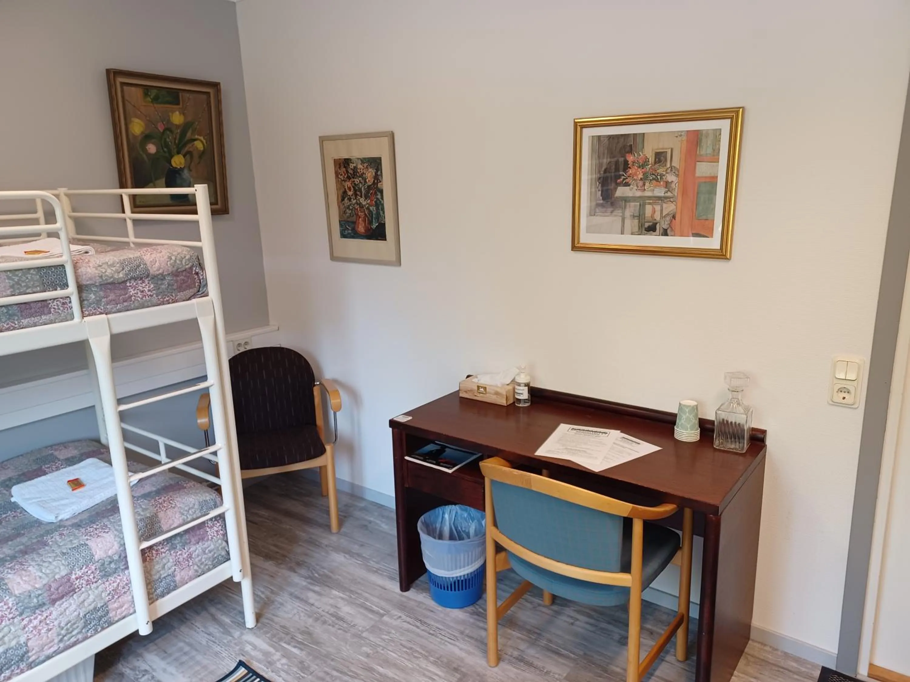 bunk bed, Bed in Brukshotellet Skinnsberg