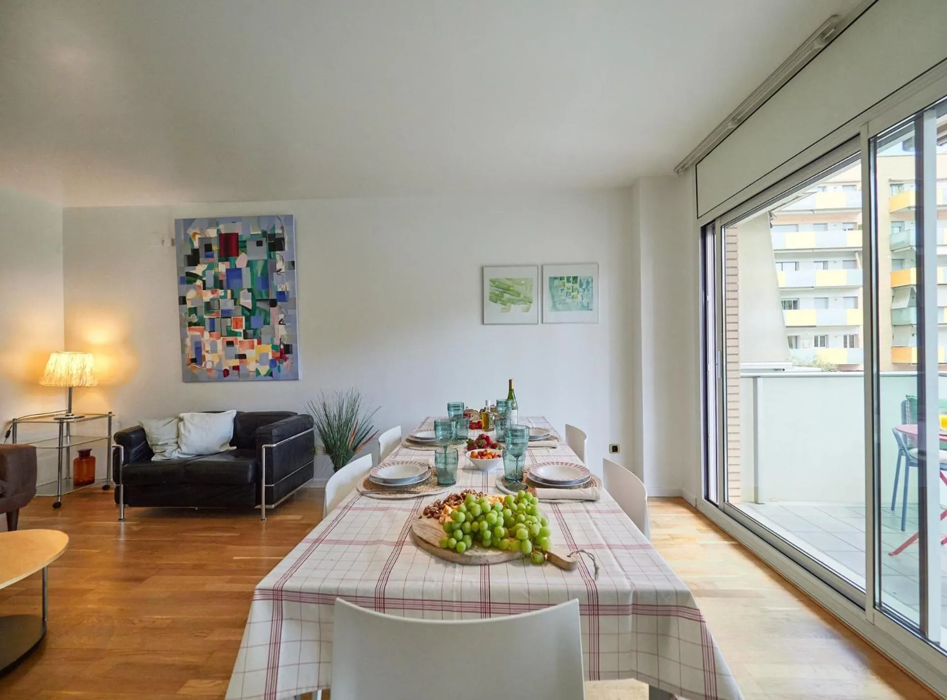 Living room in BarcelonaForRent Vila Olimpica Pool Suites