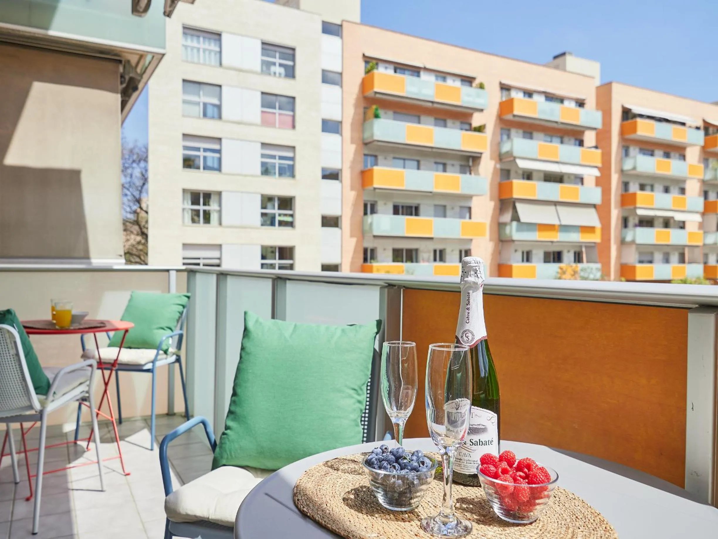 Balcony/Terrace in BarcelonaForRent Vila Olimpica Pool Suites