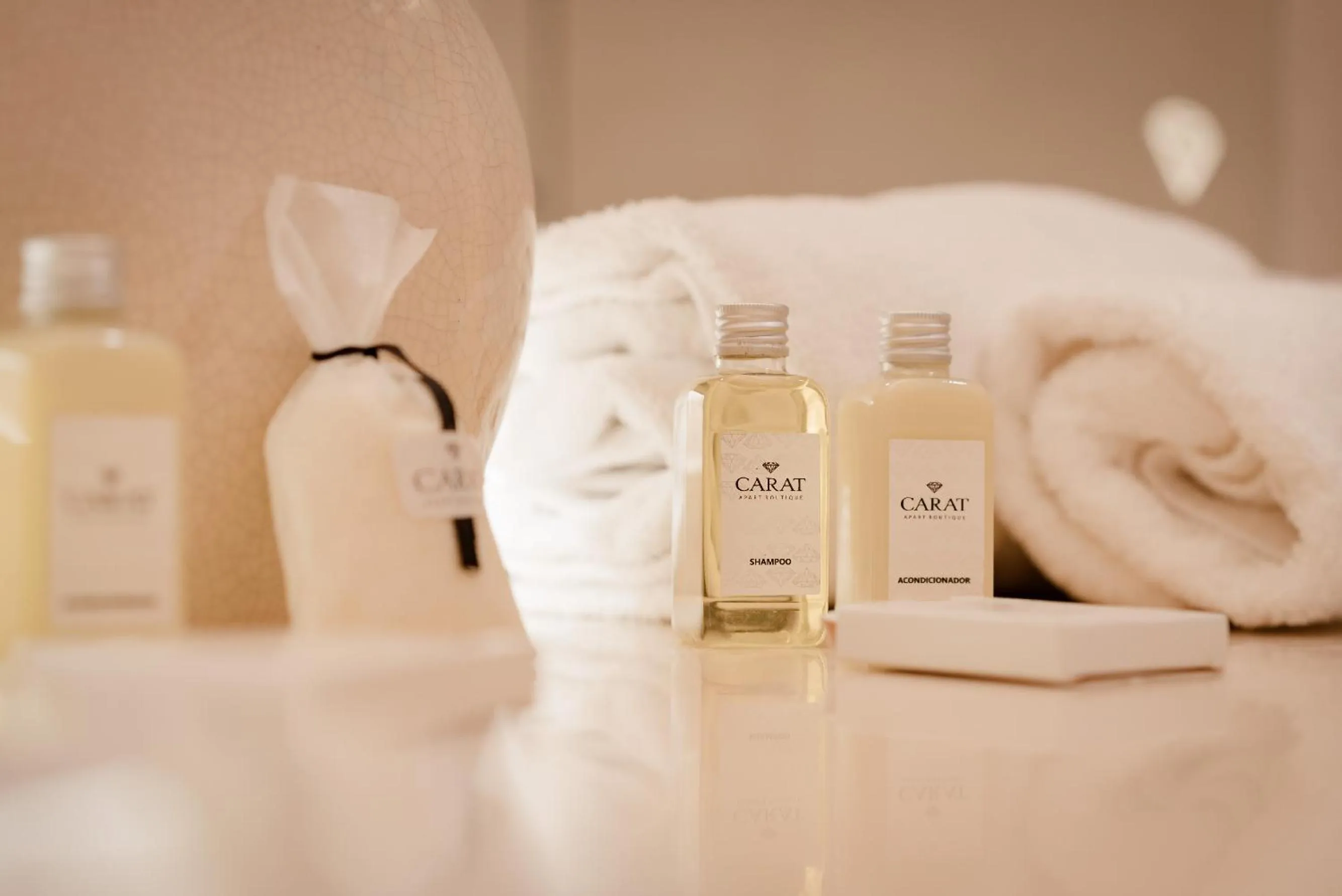 Hot Tub in Hotel Carat Apart Boutique