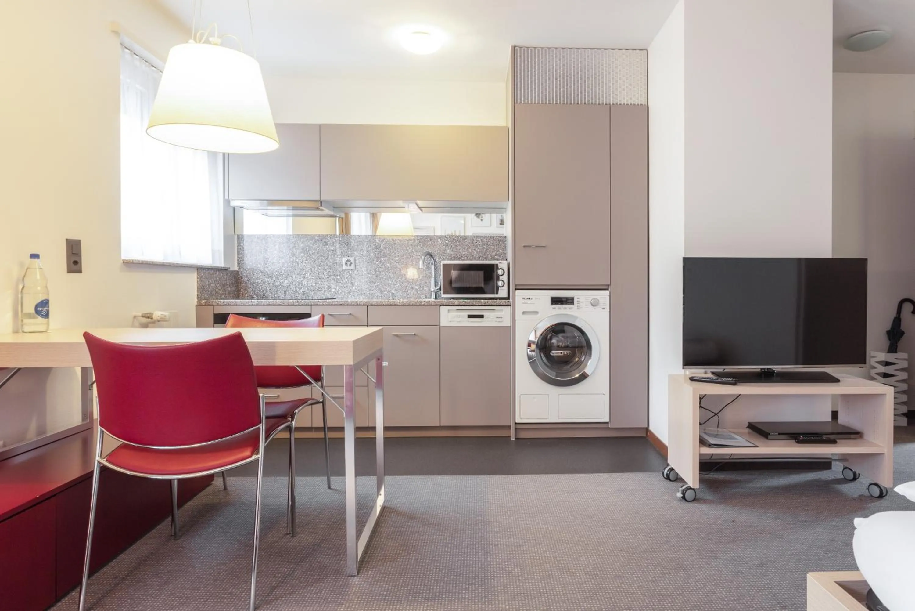 EMA House Serviced Apartments Seefeld