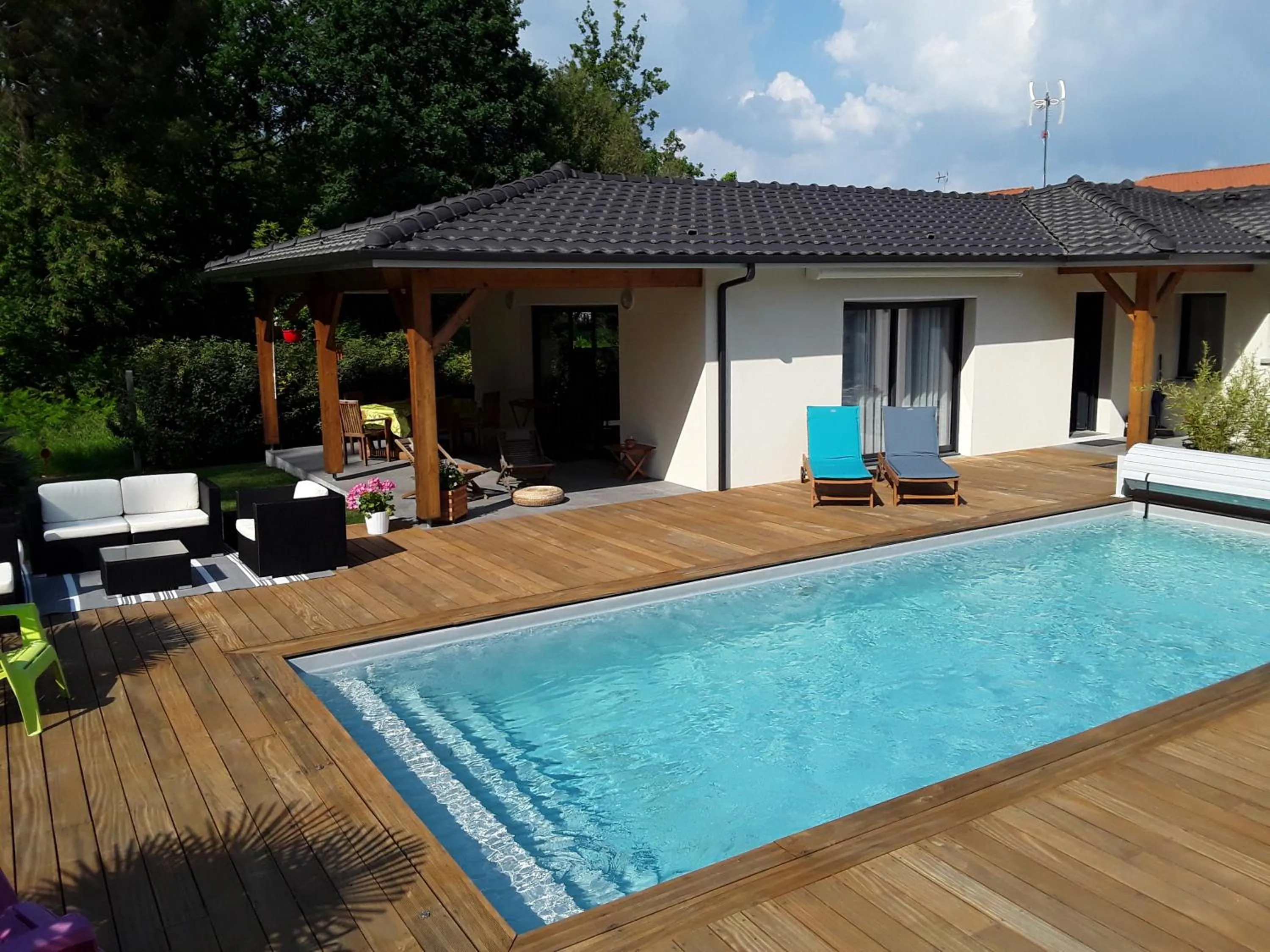 Garden in Chambre d'hôtes les Iris à Mios sur le Bassin d'Arcachon