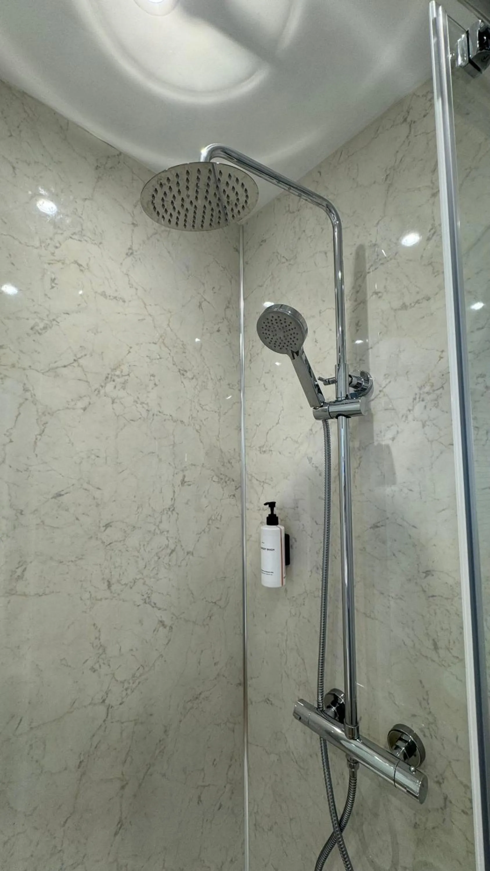 Shower in Watermead House