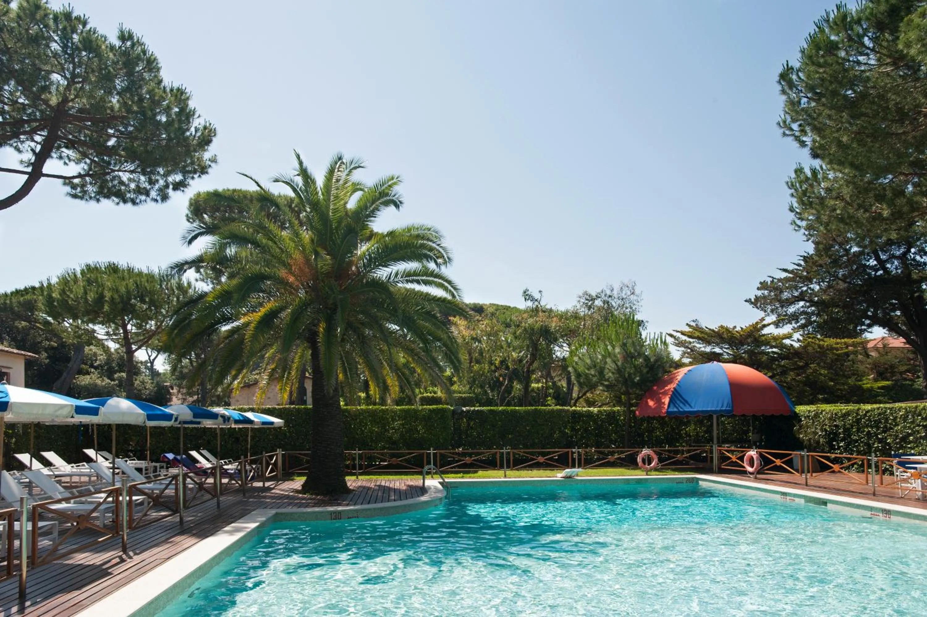 Swimming pool in Augustus Hotel & Resort