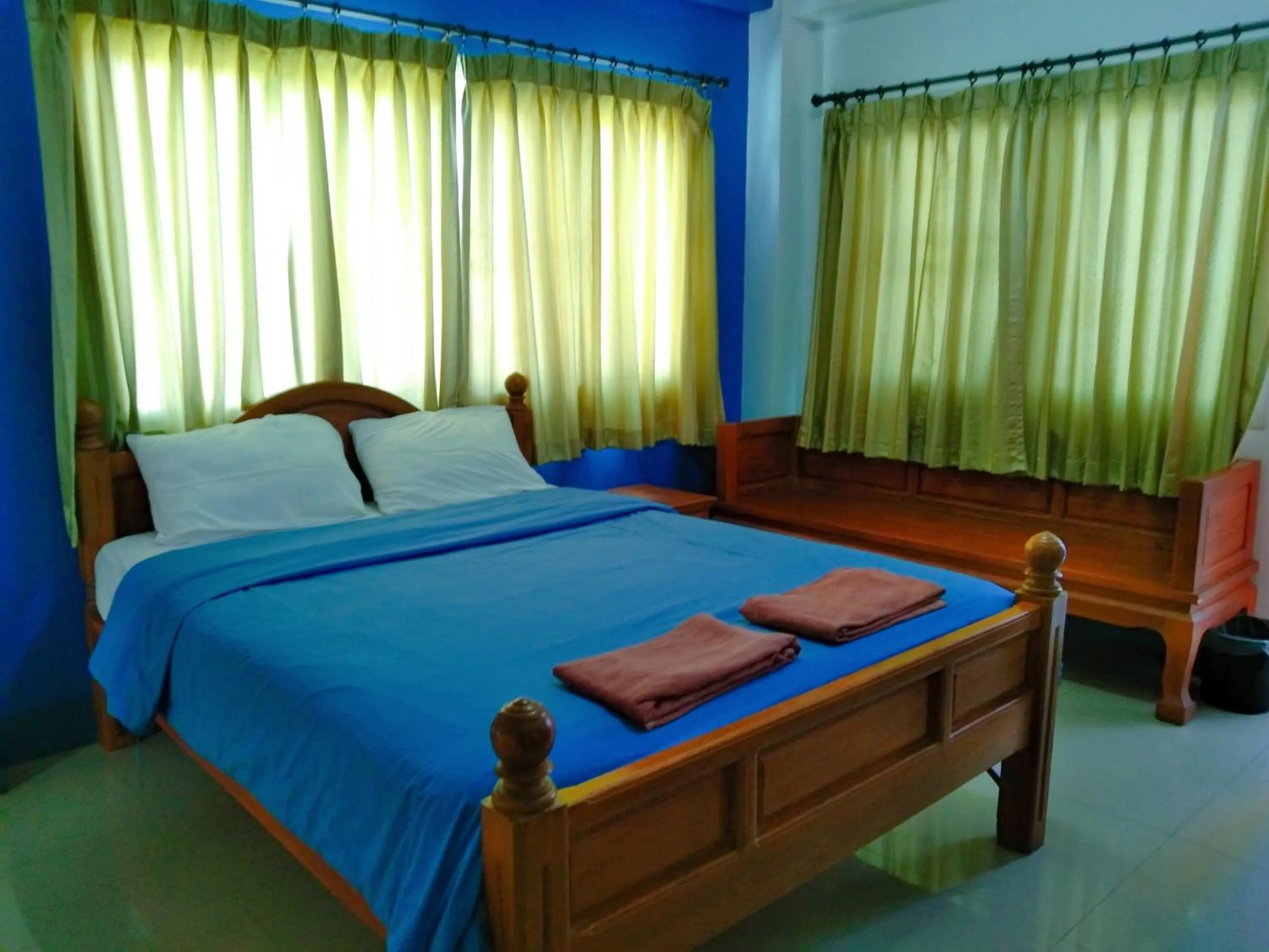 Bed in Kasarin Court