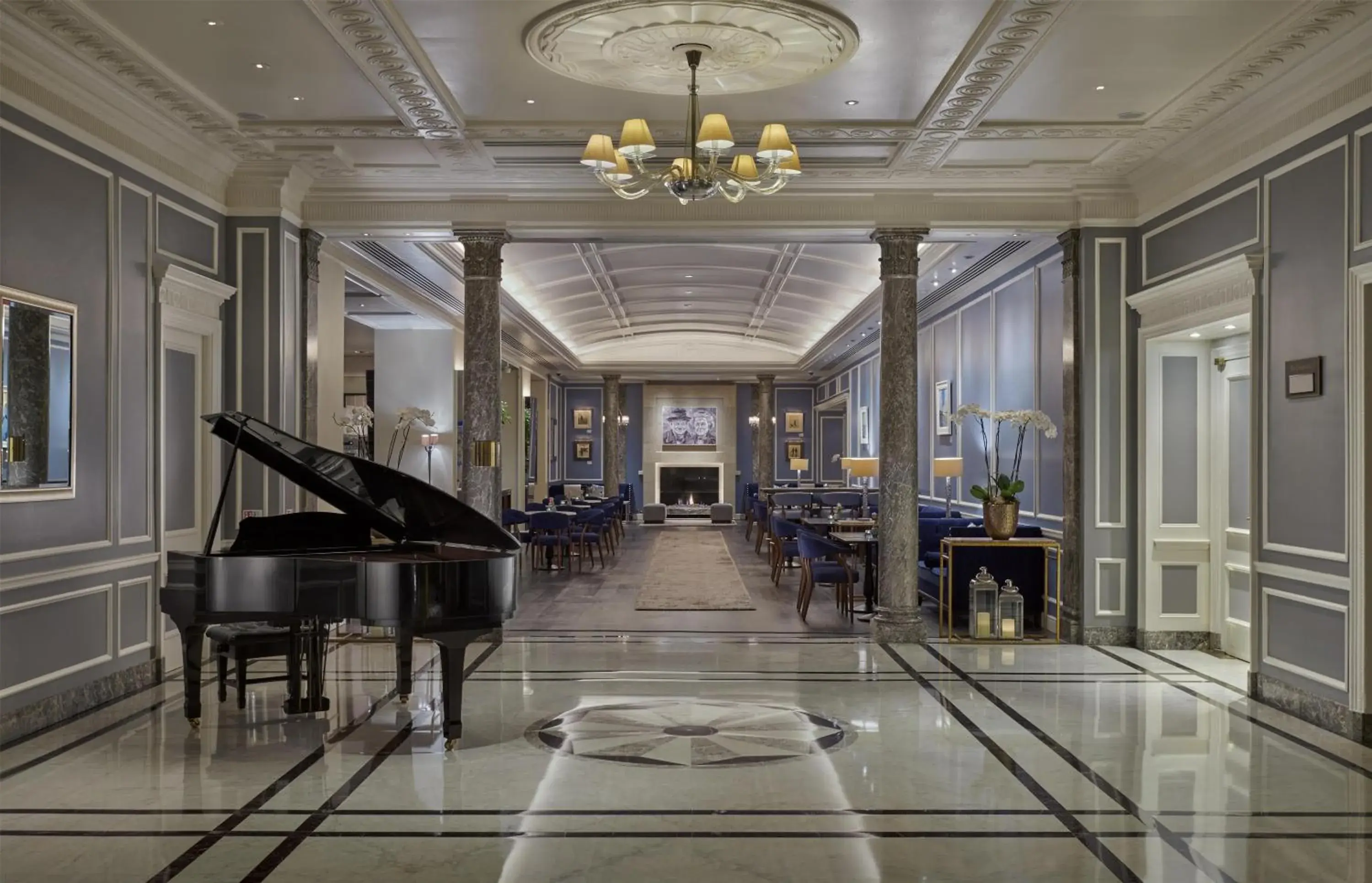 Lobby or reception in Hyatt Regency London - The Churchill Lobby or reception in Hyatt Regency London - The Churchill