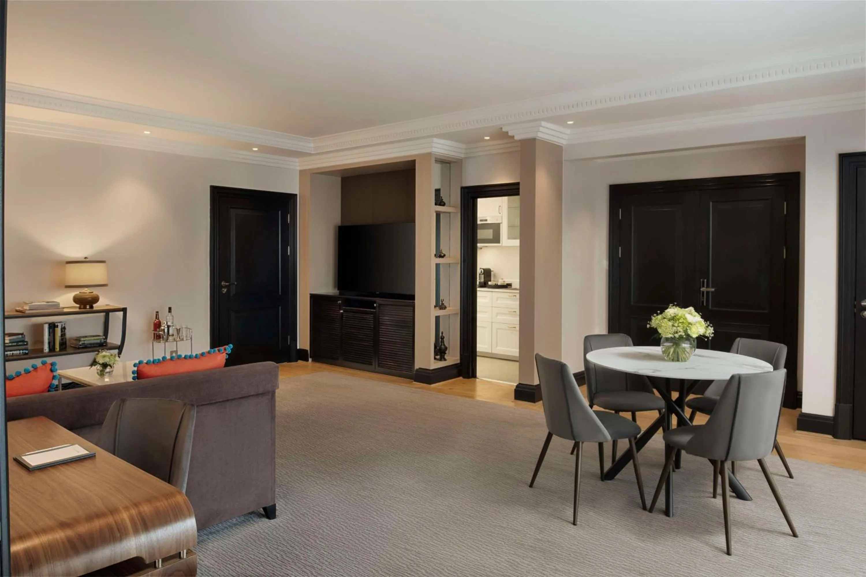 Photo of the whole room in Hyatt Regency London - The Churchill