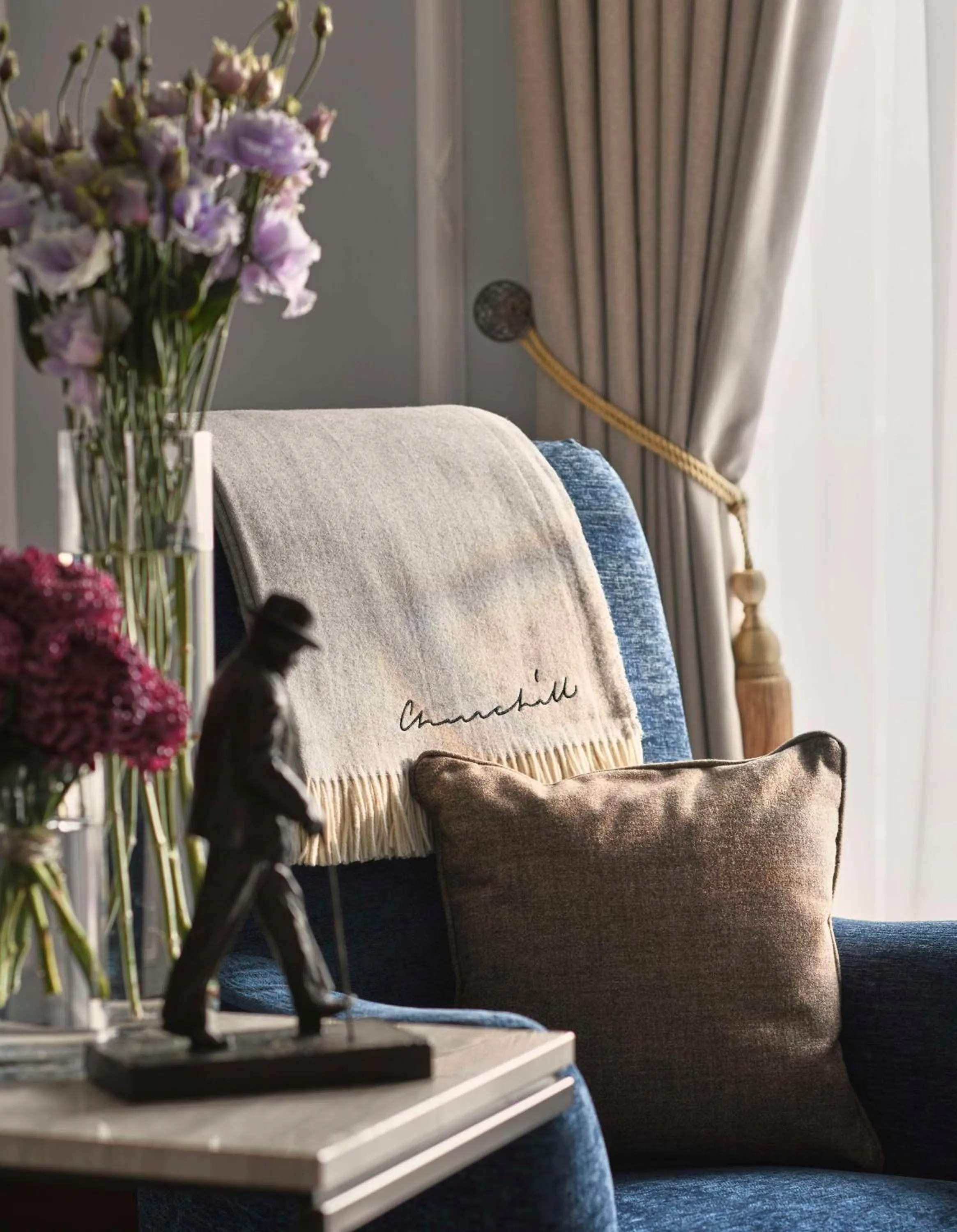 Photo of the whole room in Hyatt Regency London - The Churchill