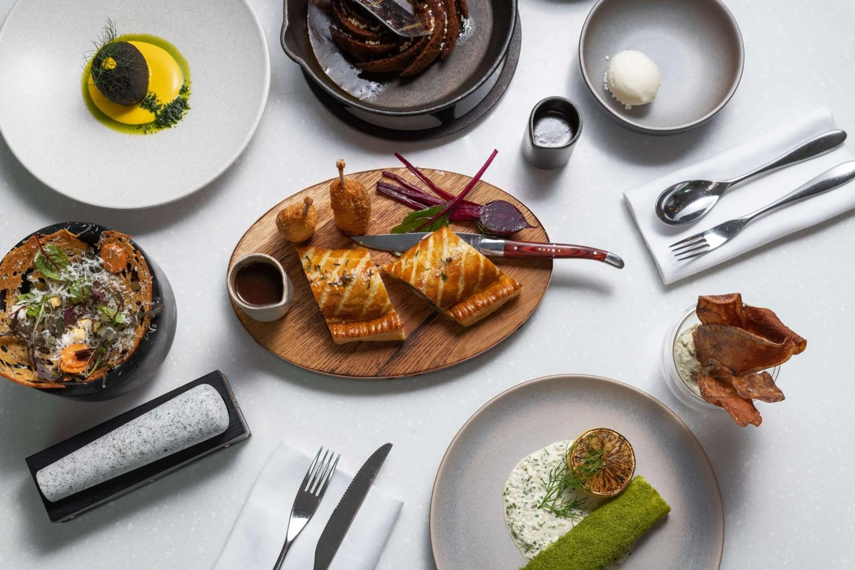 Restaurant/places to eat in Hyatt Regency London - The Churchill