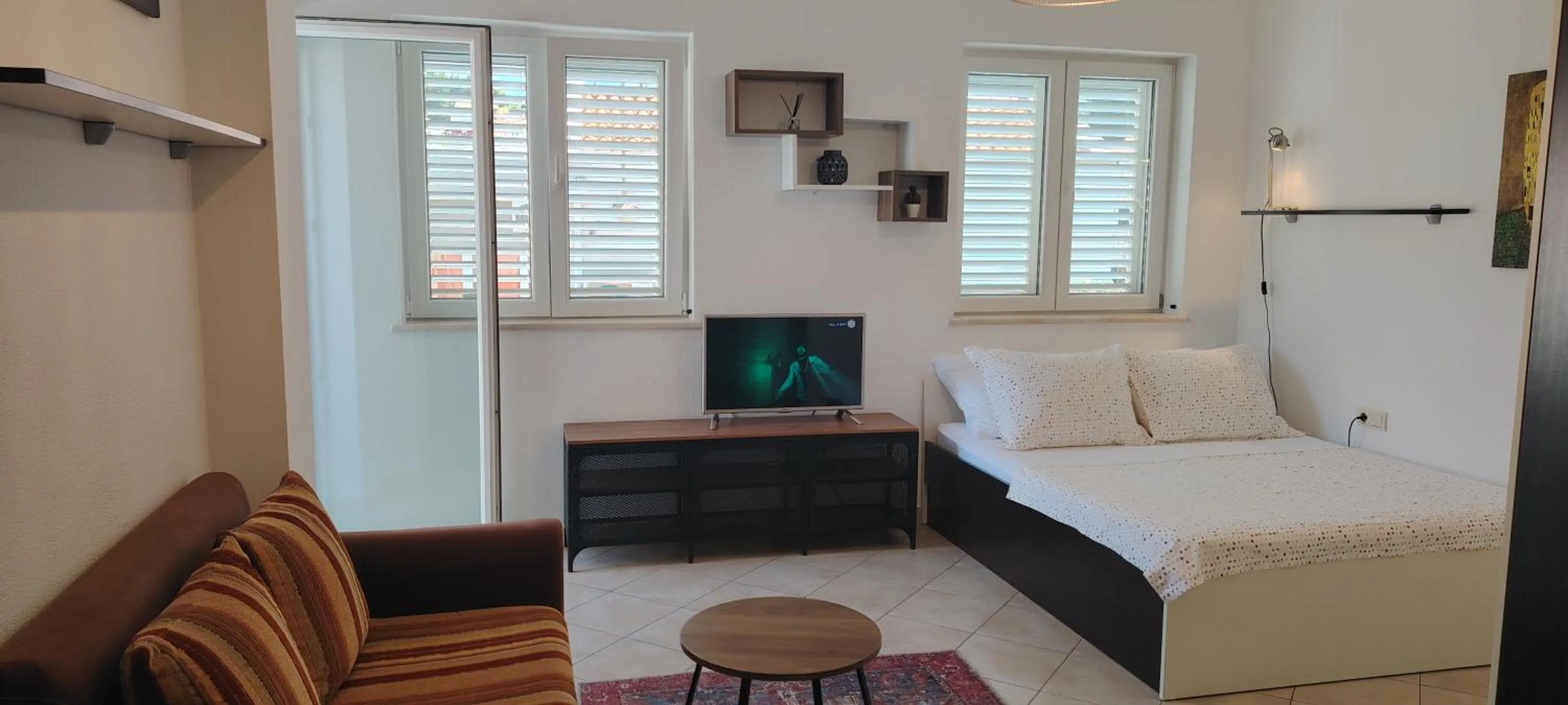 Bed in Dubrovnik Summer Apartments