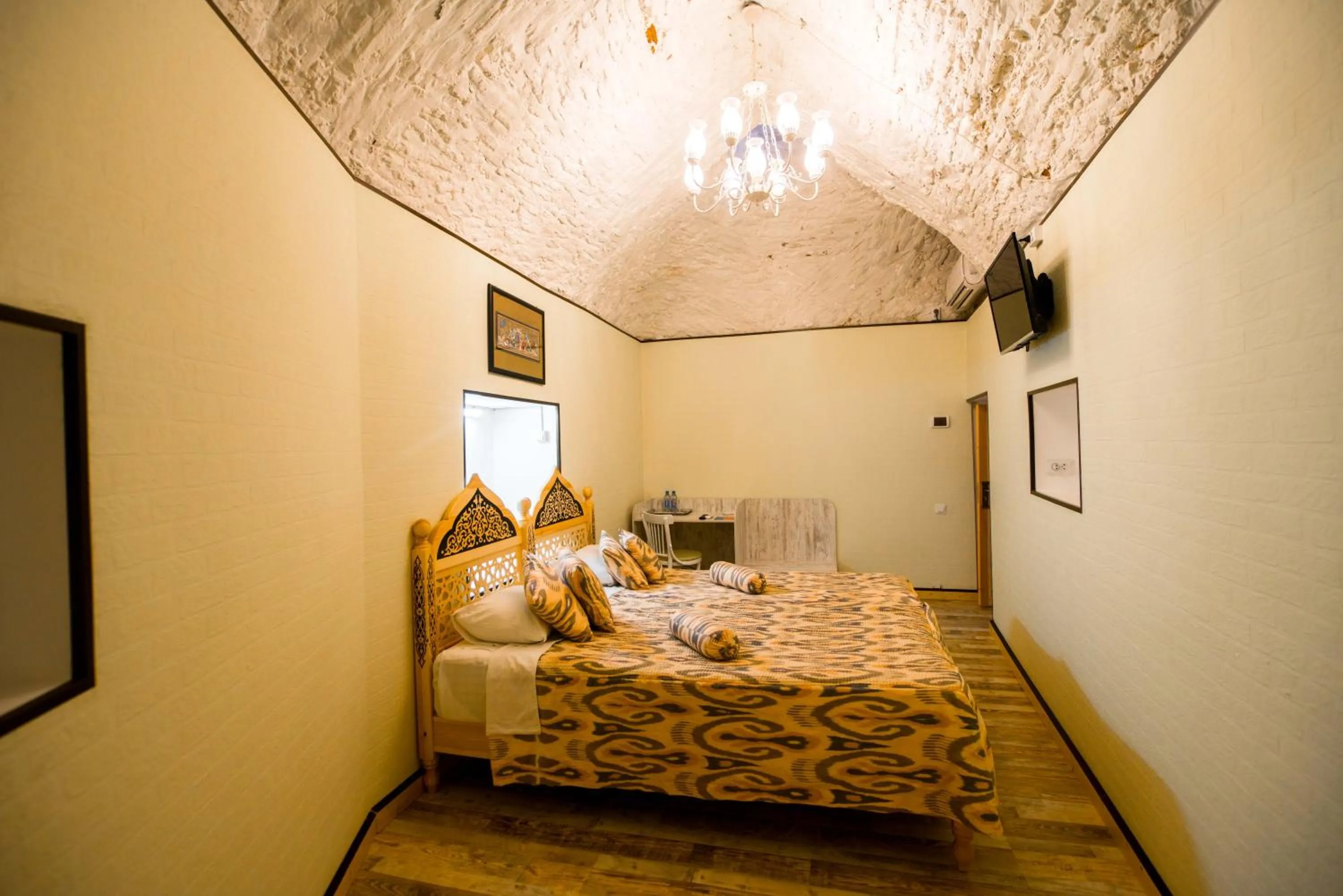 Photo of the whole room, Bed in Boutique Hotel Minzifa