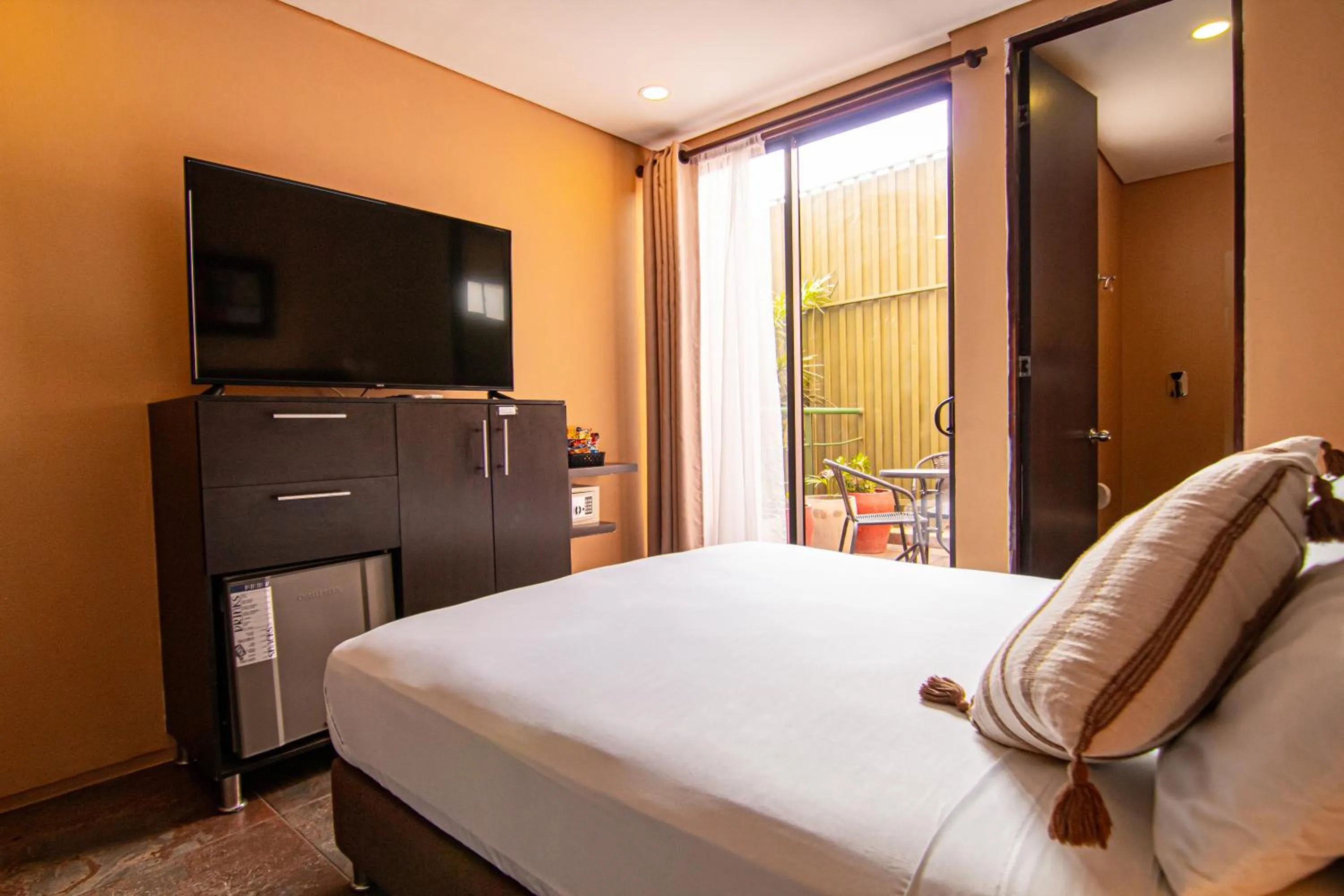 Bedroom, Bed in Oasis Fresh Hotel