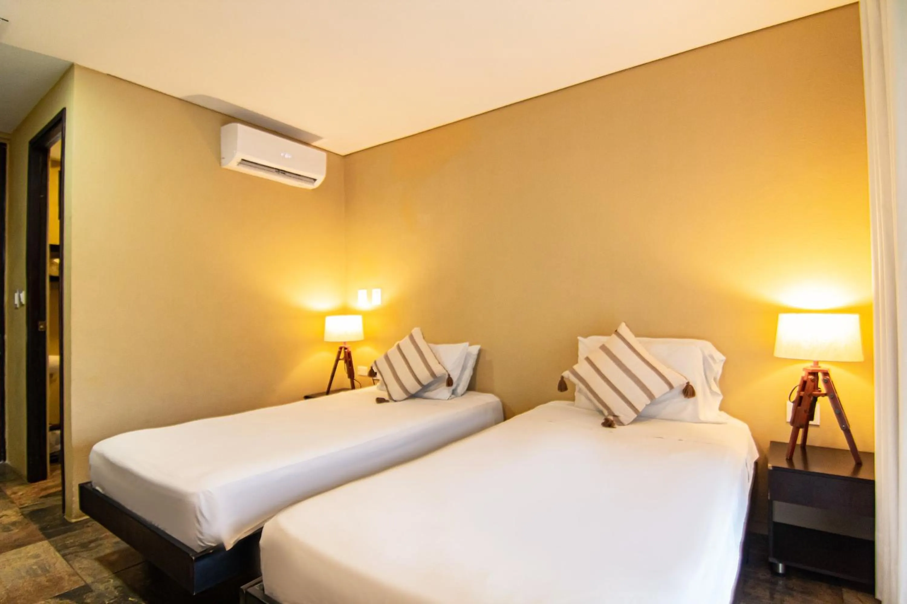 Bedroom, Bed in Oasis Fresh Hotel