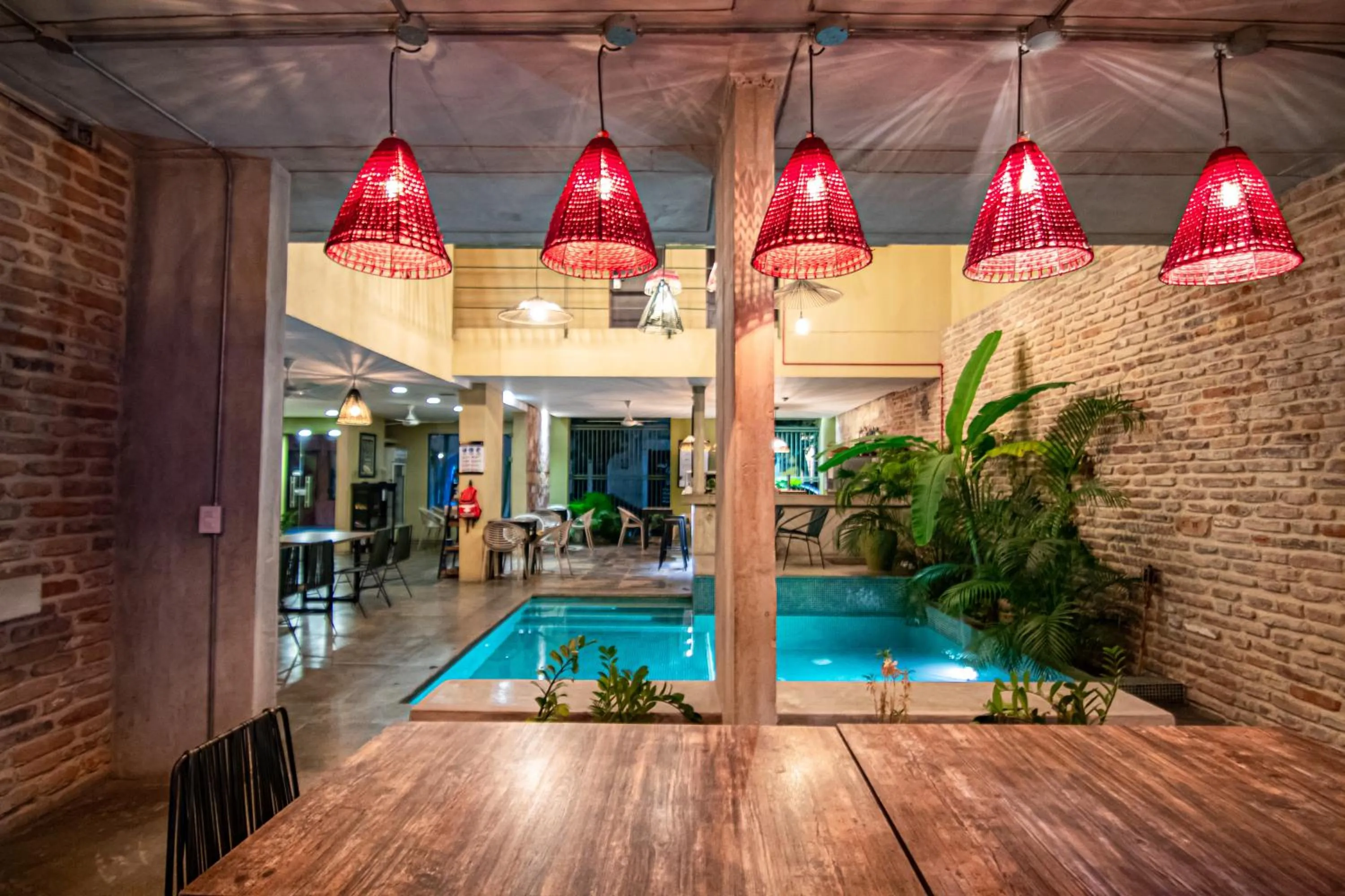 Swimming pool in Oasis Fresh Hotel